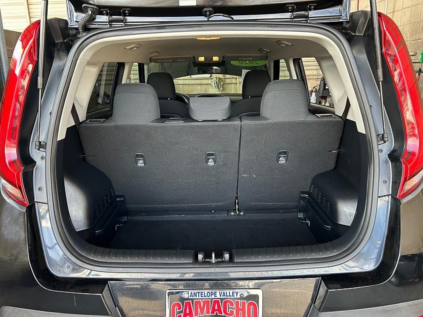 2020 Black Kia Soul (KNDJ23AU6L7) with an 4-Cyl 2.0 Liter engine, Automatic i-VT transmission, located at 412 Auto Vista Drive, Palmdale, 93551, (661) 945-0620, 34.592636, -118.136681- Photo#27