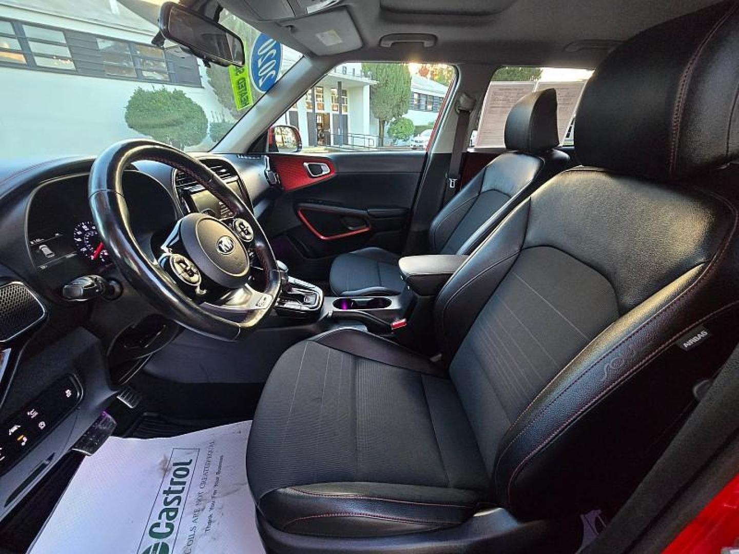 2020 RED Kia Soul (KNDJ53AF2L7) with an 4-Cyl Turbo 1.6 Liter engine, Automatic 7-Spd w/Dual-Clutch transmission, located at 246 E Walker St., Orland, 95963, (530) 865-5800, 39.747589, -122.178398 - Photo#10