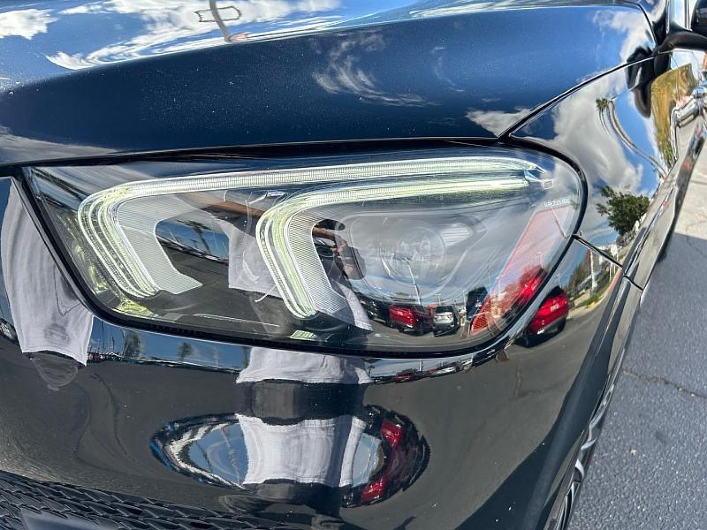 2020 BLACK Mercedes-Benz GLE-Class (4JGFB4JB8LA) with an 4-Cyl Turbo 2.0 Liter engine, Automatic 9-Spd 9G-Tronic transmission, located at 412 Auto Vista Drive, Palmdale, 93551, (661) 945-0620, 34.592636, -118.136681 - Photo#3