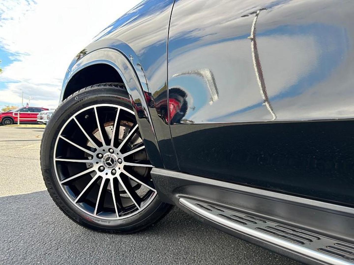 2020 BLACK Mercedes-Benz GLE-Class (4JGFB4JB8LA) with an 4-Cyl Turbo 2.0 Liter engine, Automatic 9-Spd 9G-Tronic transmission, located at 412 Auto Vista Drive, Palmdale, 93551, (661) 945-0620, 34.592636, -118.136681 - Photo#12
