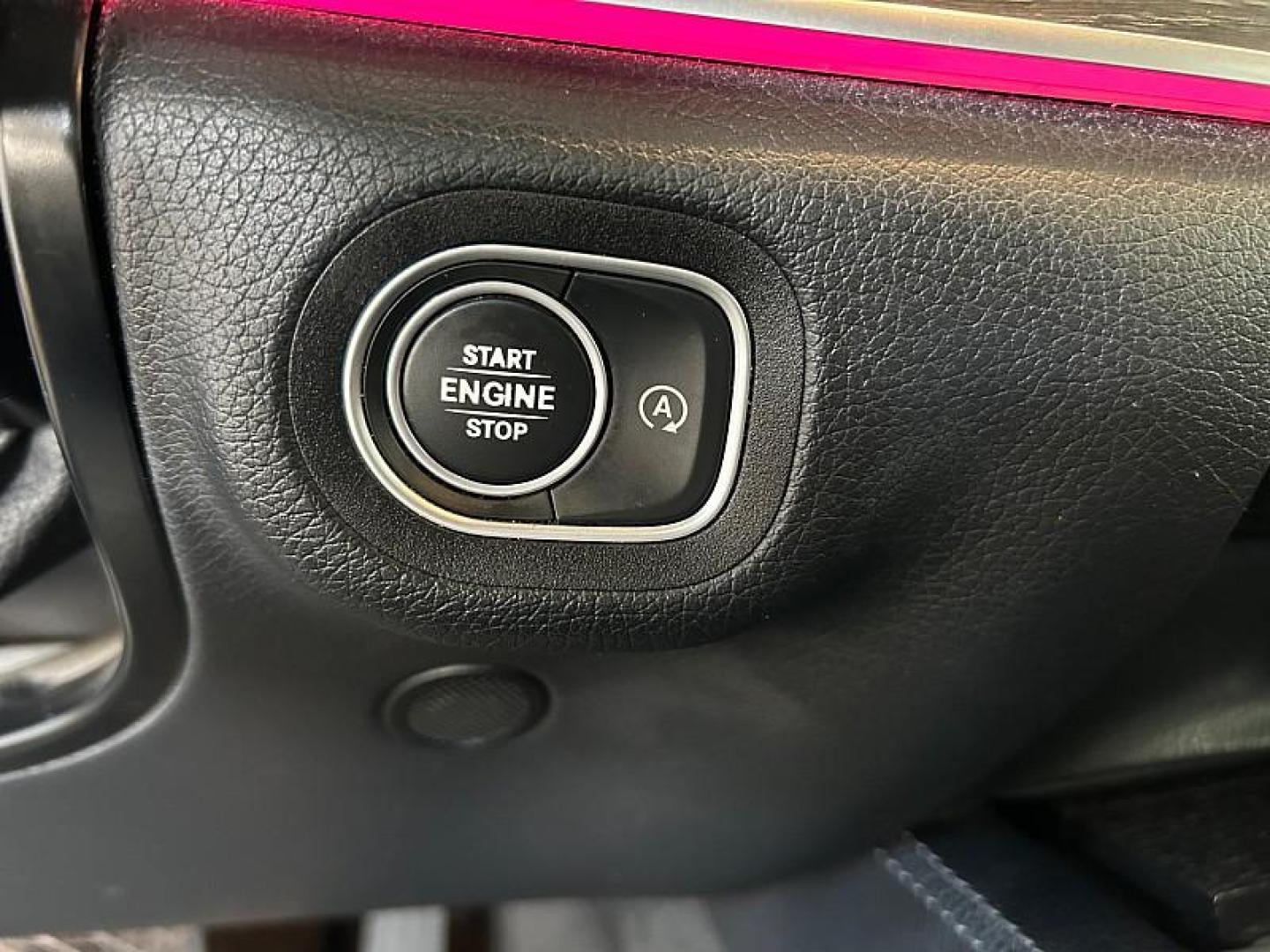 2020 BLACK Mercedes-Benz GLE-Class (4JGFB4JB8LA) with an 4-Cyl Turbo 2.0 Liter engine, Automatic 9-Spd 9G-Tronic transmission, located at 412 Auto Vista Drive, Palmdale, 93551, (661) 945-0620, 34.592636, -118.136681 - Photo#23