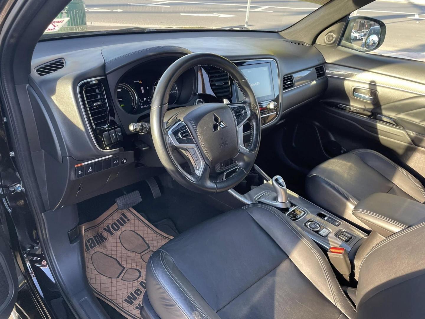 2020 Mitsubishi Outlander PHEV GT (JA4J24A52LZ) with an 2.0L L4 DOHC 16V HYBRID engine, 1A transmission, located at 744 E Miner Ave, Stockton, CA, 95202, (209) 944-5770, 37.956863, -121.282082 - PLUS TAXES FEES - Photo#5