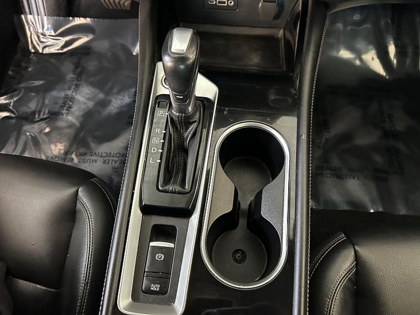 2020 GRAY Nissan Altima (1N4BL4FV9LN) with an 4-Cyl 2.5 Liter engine, Automatic Xtronic CVT transmission, located at 412 Auto Vista Drive, Palmdale, 93551, (661) 945-0620, 34.592636, -118.136681 - Photo#25