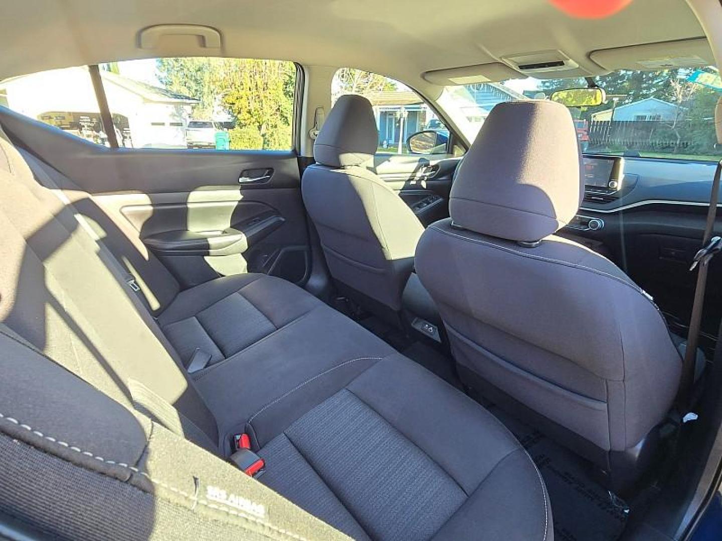 2020 BLUE Nissan Altima (1N4BL4BV9LC) with an 4-Cyl 2.5 Liter engine, Automatic Xtronic CVT transmission, located at 246 E Walker St., Orland, 95963, (530) 865-5800, 39.747589, -122.178398 - Photo#15