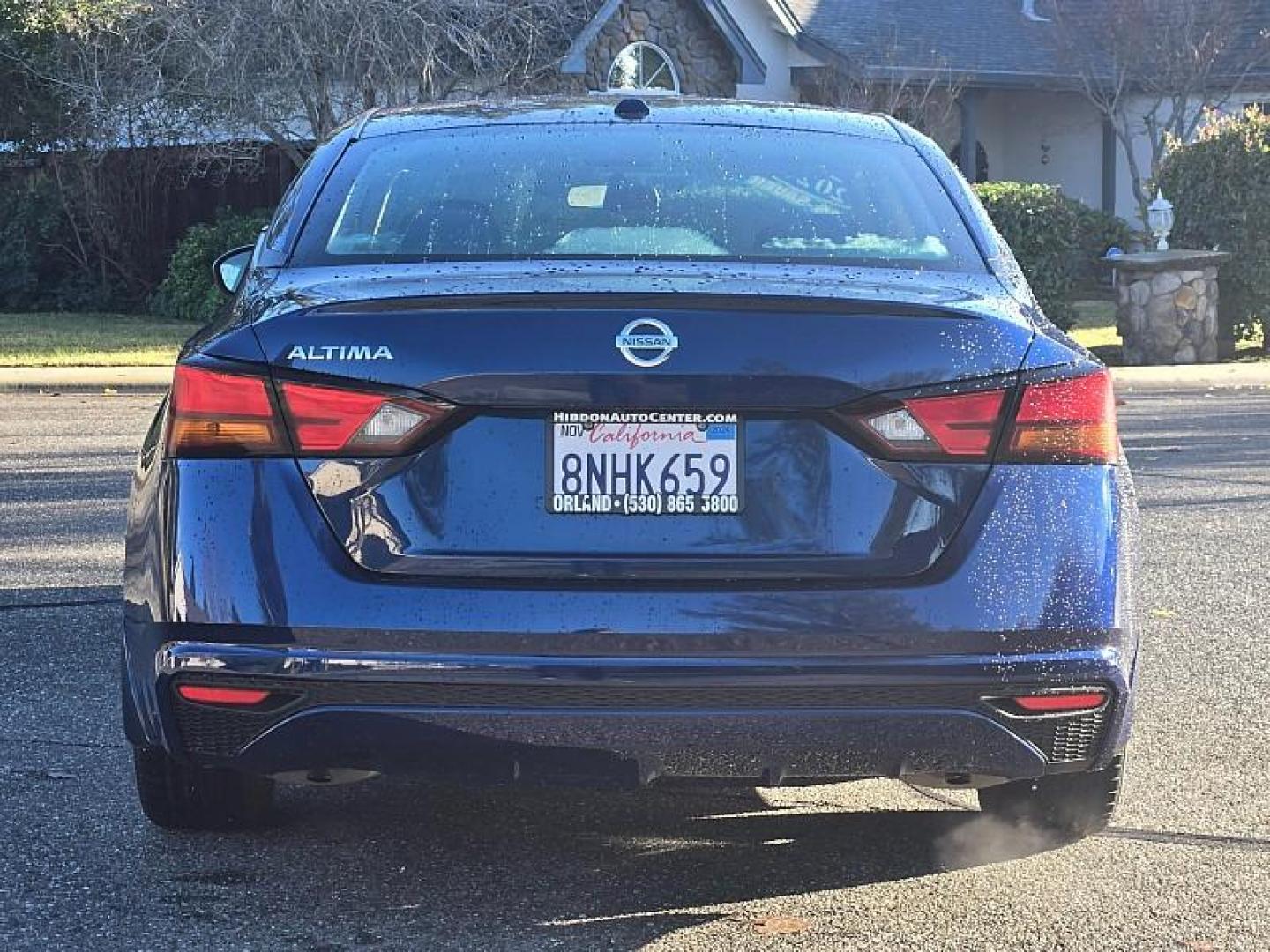 2020 BLUE Nissan Altima (1N4BL4BV9LC) with an 4-Cyl 2.5 Liter engine, Automatic Xtronic CVT transmission, located at 246 E Walker St., Orland, 95963, (530) 865-5800, 39.747589, -122.178398 - Photo#6
