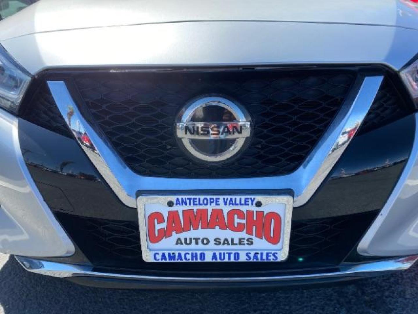 2020 SILVER Nissan Maxima (1N4AA6CV0LC) with an V6 3.5 Liter engine, Automatic Xtronic CVT transmission, located at 412 Auto Vista Drive, Palmdale, 93551, (661) 945-0620, 34.592636, -118.136681 - Photo#9