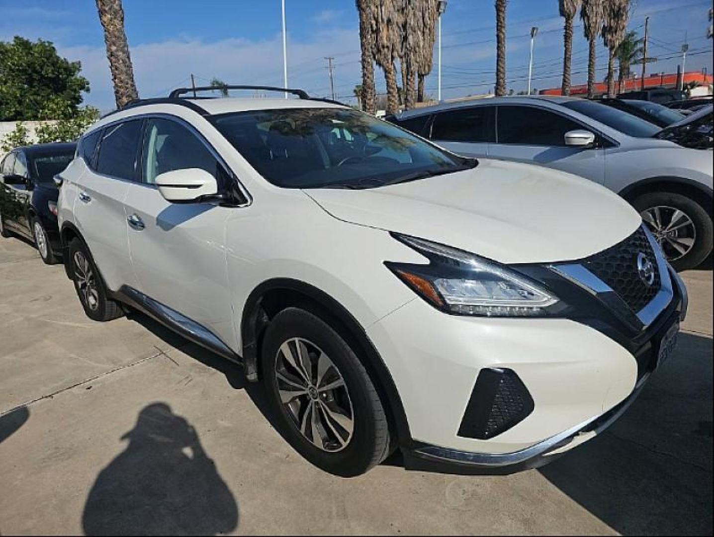 2020 WHITE Nissan Murano (5N1AZ2BJ1LN) with an V6 3.5 Liter engine, Automatic Xtronic CVT transmission, located at 412 Auto Vista Drive, Palmdale, 93551, (661) 945-0620, 34.592636, -118.136681- Photo#6