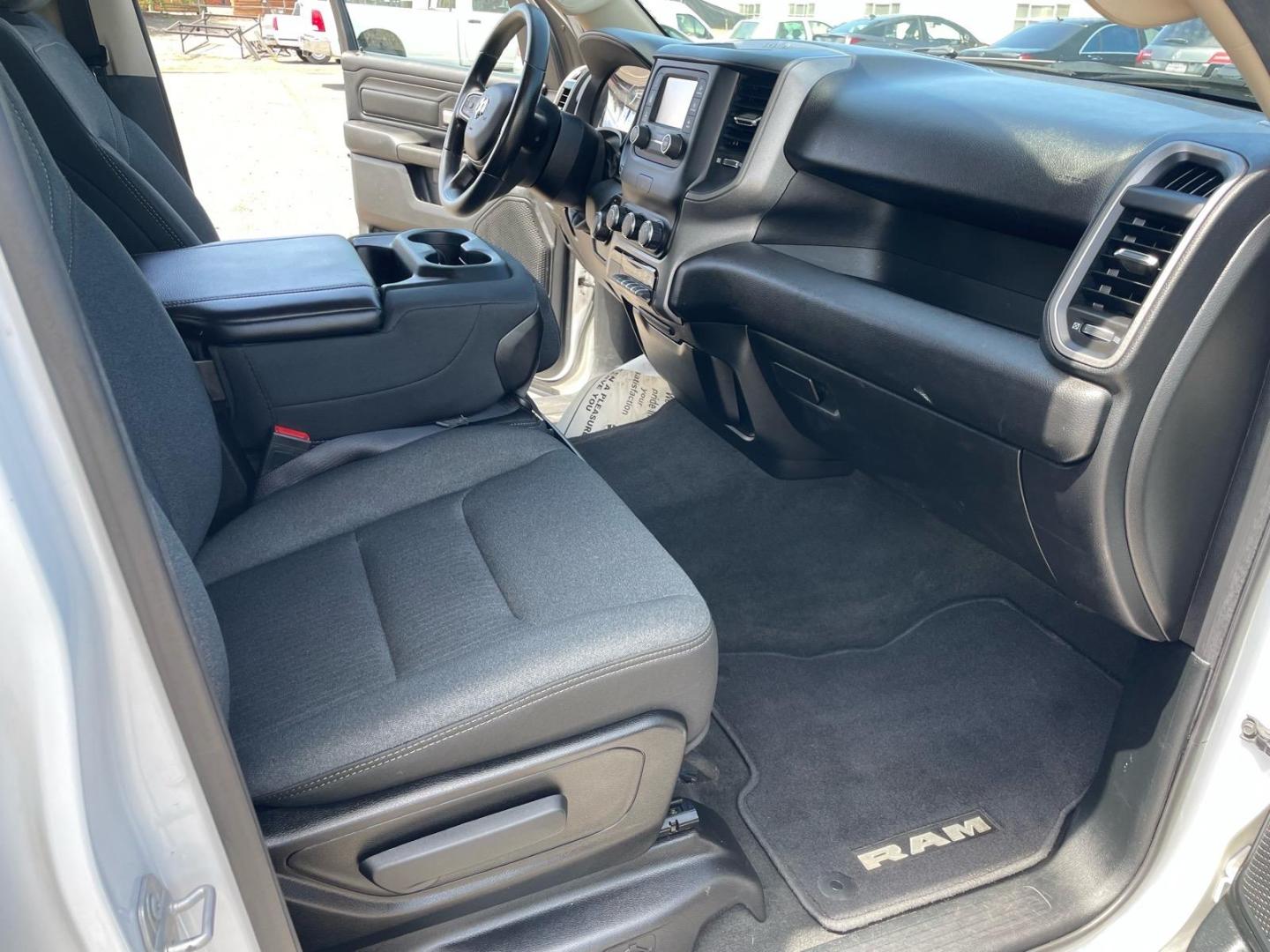 2020 Bright White Clear Coat RAM 1500 Tradesman (1C6SRFCT0LN) with an 5.7L HEMI 5.7L V8 395hp 410ft. lbs. Sequential Multiport Fuel Injection engine, 8-Speed Shiftable Automatic transmission, located at 800 Riverside Ave, Roseville, CA, 95678, 916-773-4549 & Toll Free: 866-719-4393, 38.732265, -121.291039 - Photo#12