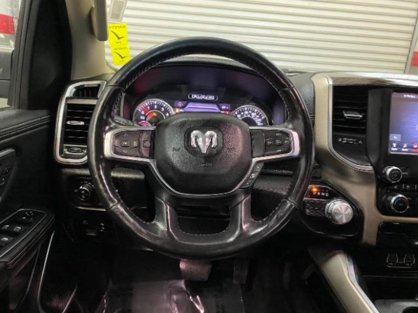 2020 Ram 1500 2WD , Automatic 8-Spd transmission, located at 412 Auto Vista Drive, Palmdale, 93551, (661) 945-0620, 34.592636, -118.136681 - Photo#11