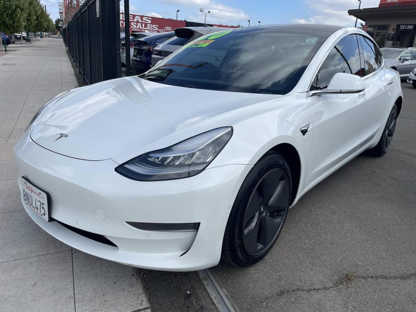 2020 Tesla Model 3 Base (5YJ3E1EA3LF) with an ELECTRIC engine, 1A transmission, located at 744 E Miner Ave, Stockton, CA, 95202, (209) 944-5770, 37.956863, -121.282082 - PLUS TAXES AND FEES NO CHARGER AVAILABLE - Photo#3