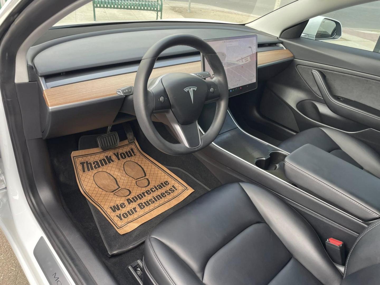 2020 Tesla Model 3 Base (5YJ3E1EA3LF) with an ELECTRIC engine, 1A transmission, located at 744 E Miner Ave, Stockton, CA, 95202, (209) 944-5770, 37.956863, -121.282082 - PLUS TAXES AND FEES NO CHARGER AVAILABLE - Photo#6