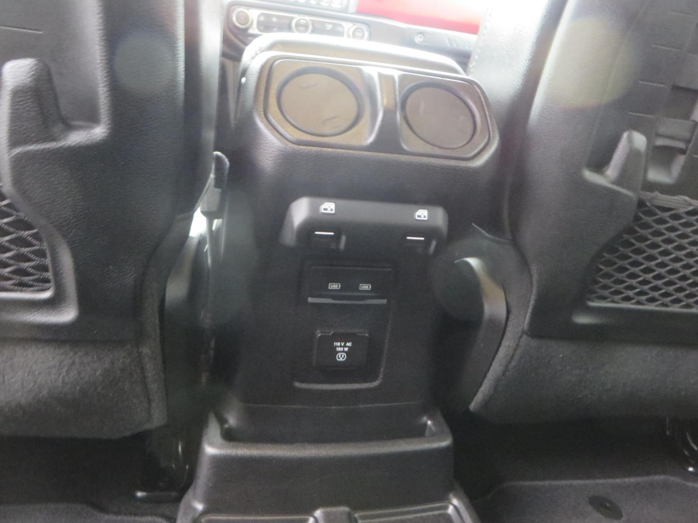 2021 CHARCOAL /black Jeep Wrangler Unlimited Rubicon (1C4HJXFG5MW) with an 3.6L V6 DOHC 24V FFV engine, 6A transmission, located at 2630 Grass Valley Highway, Auburn, CA, 95603, (530) 508-5100, 38.937893, -121.095482- Photo#48