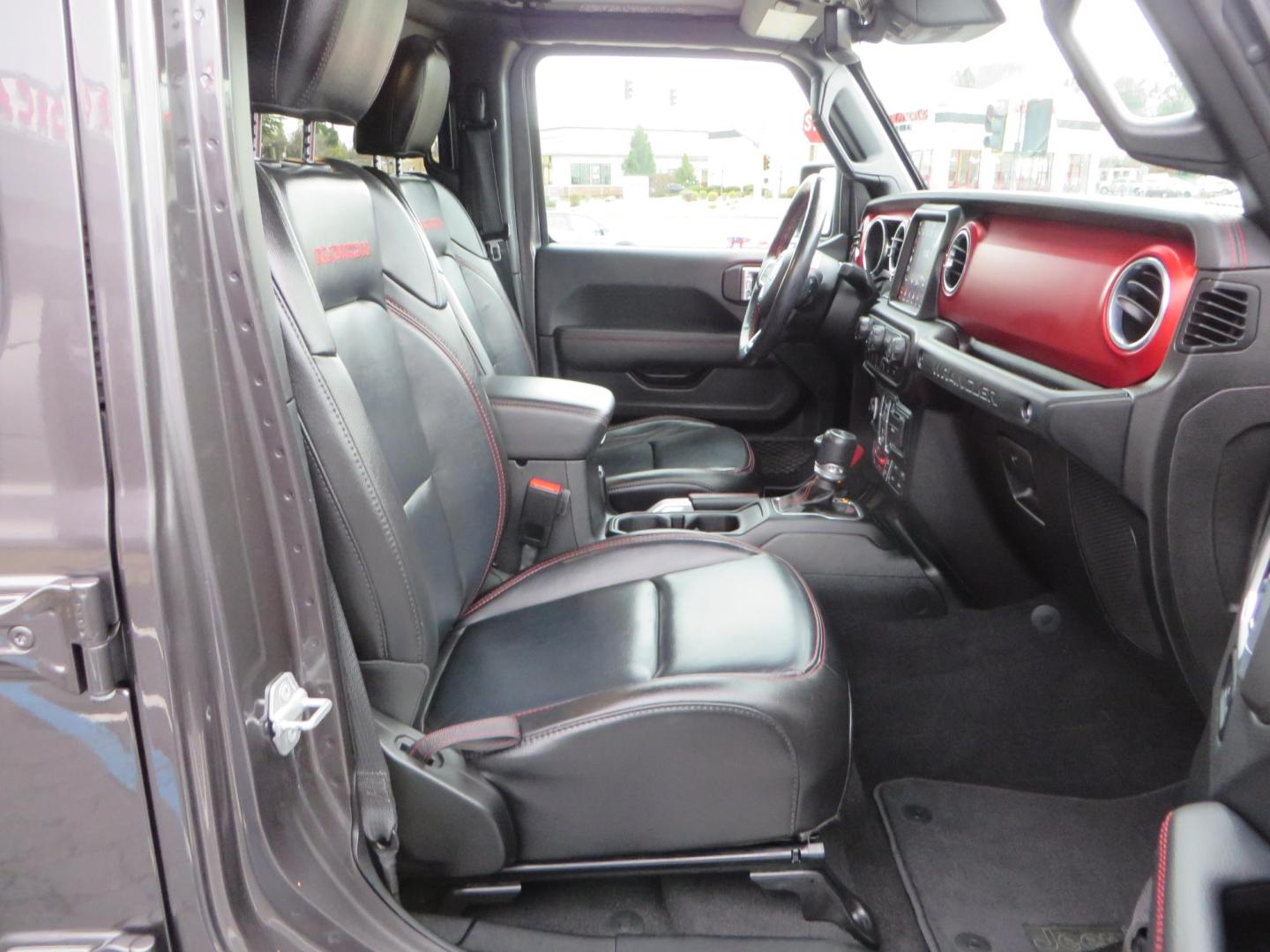 2021 CHARCOAL /black Jeep Wrangler Unlimited Rubicon (1C4HJXFG5MW) with an 3.6L V6 DOHC 24V FFV engine, 6A transmission, located at 2630 Grass Valley Highway, Auburn, CA, 95603, (530) 508-5100, 38.937893, -121.095482- Photo#52