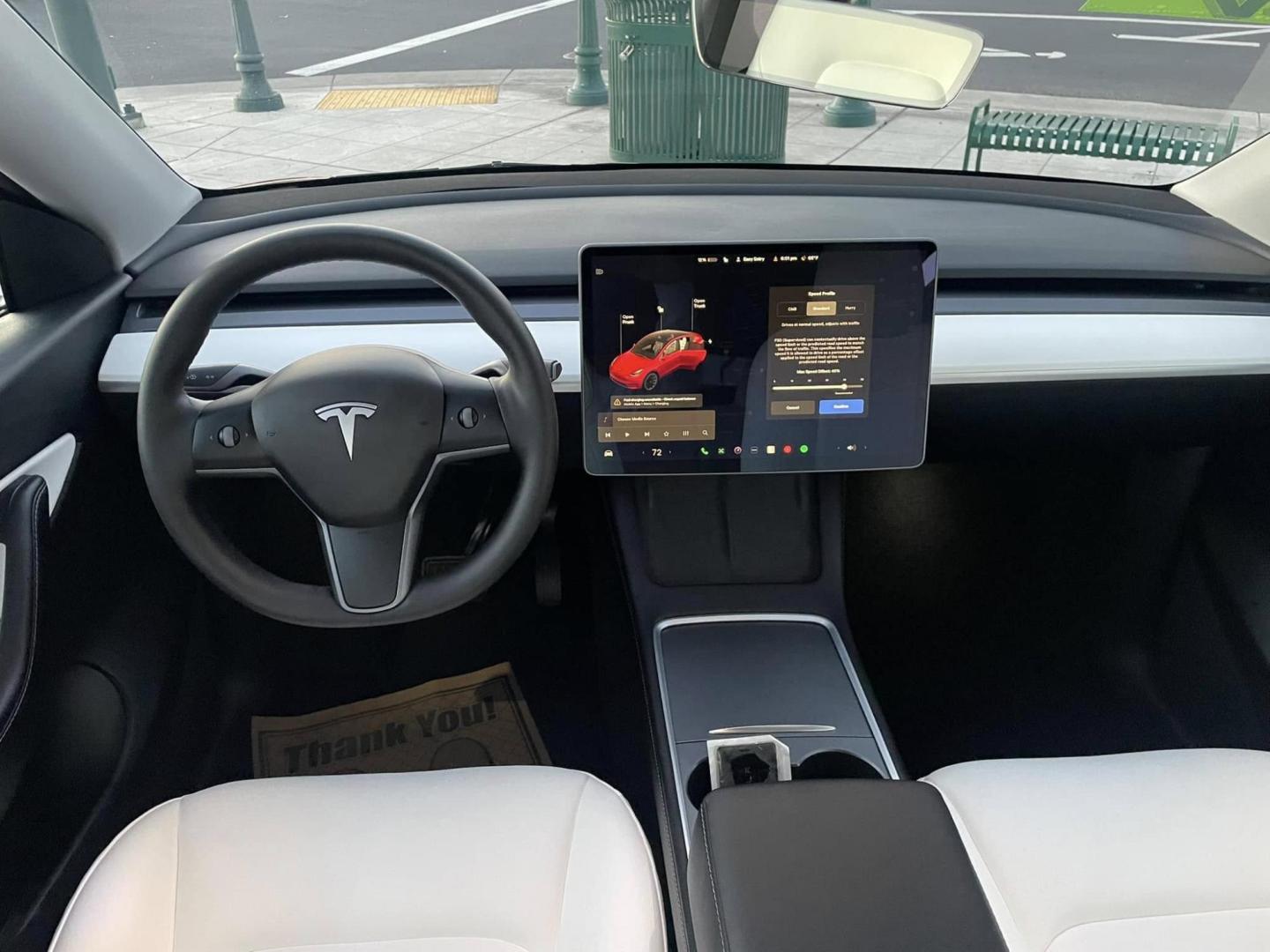 2021 RED /WHITE Tesla Model Y Long Range (5YJYGDEE9MF) with an ELECTRIC engine, 1A transmission, located at 744 E Miner Ave, Stockton, CA, 95202, (209) 944-5770, 37.956863, -121.282082 - PLUS TAXES AND FEES NO CHARGER AVAILABLE - Photo#8