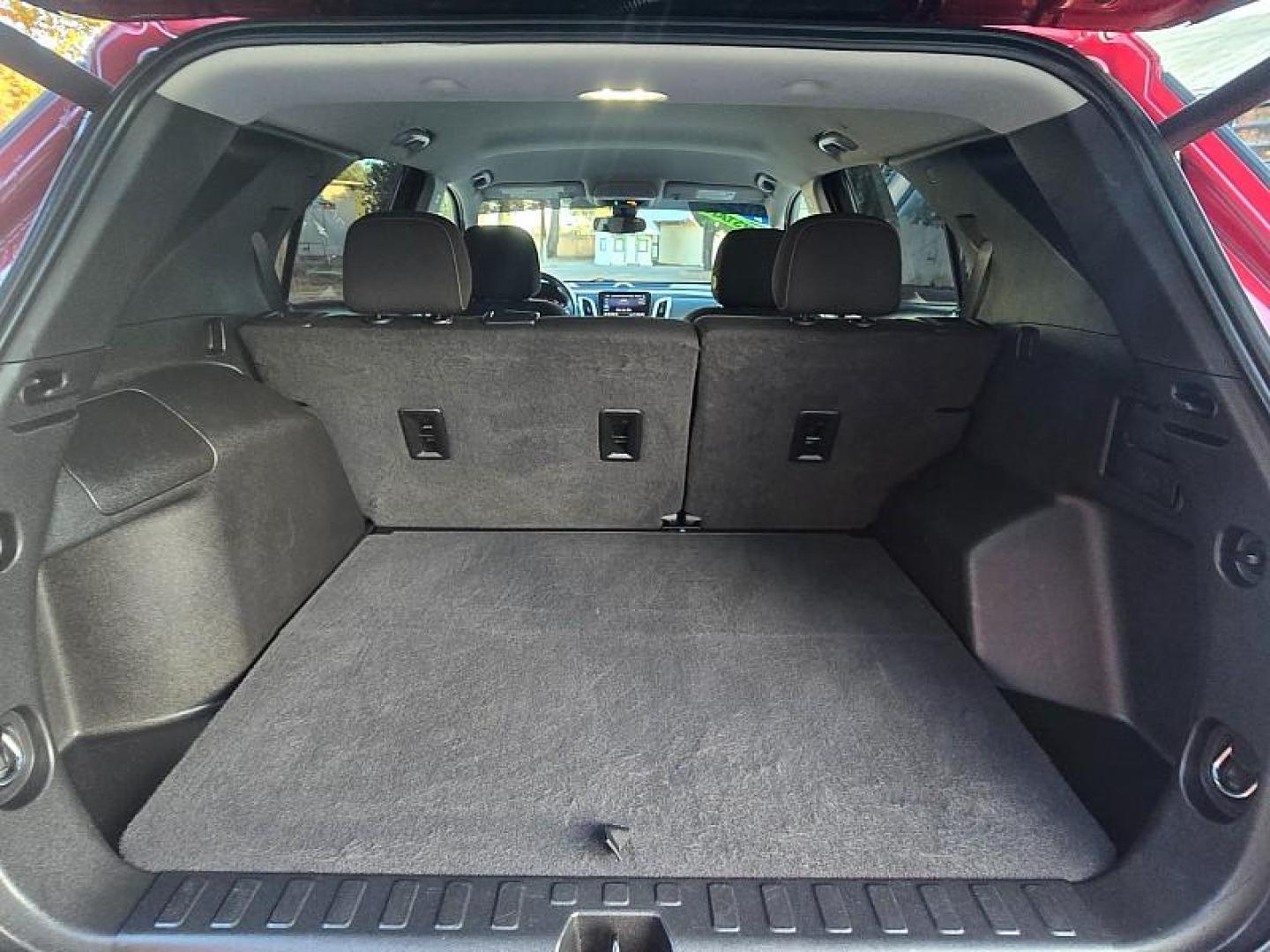 2021 RED Chevrolet Equinox (2GNAXKEV8M6) with an 4-Cyl Turbo 1.5 Liter engine, Automatic 6-Spd w/Overdrive transmission, located at 246 E Walker St., Orland, 95963, (530) 865-5800, 39.747589, -122.178398 - Photo#14
