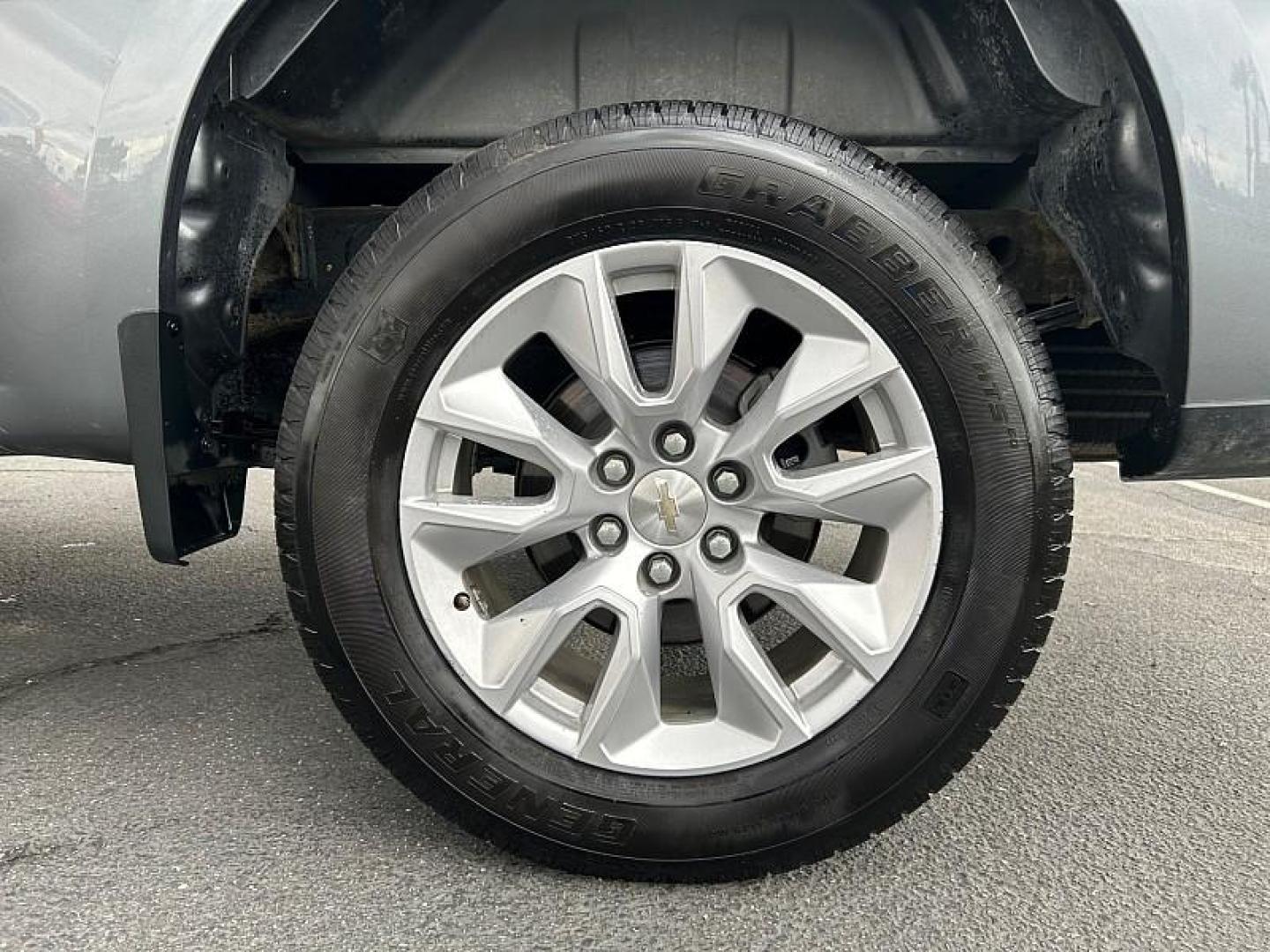 2021 GRAY Chevrolet Silverado 1500 2WD (3GCPWBEK1MG) with an 2.7 Liter engine, Automatic transmission, located at 412 Auto Vista Drive, Palmdale, 93551, (661) 945-0620, 34.592636, -118.136681 - Photo#18