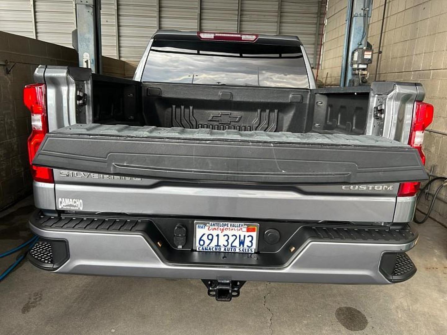 2021 GRAY Chevrolet Silverado 1500 2WD (3GCPWBEK1MG) with an 2.7 Liter engine, Automatic transmission, located at 412 Auto Vista Drive, Palmdale, 93551, (661) 945-0620, 34.592636, -118.136681 - Photo#52