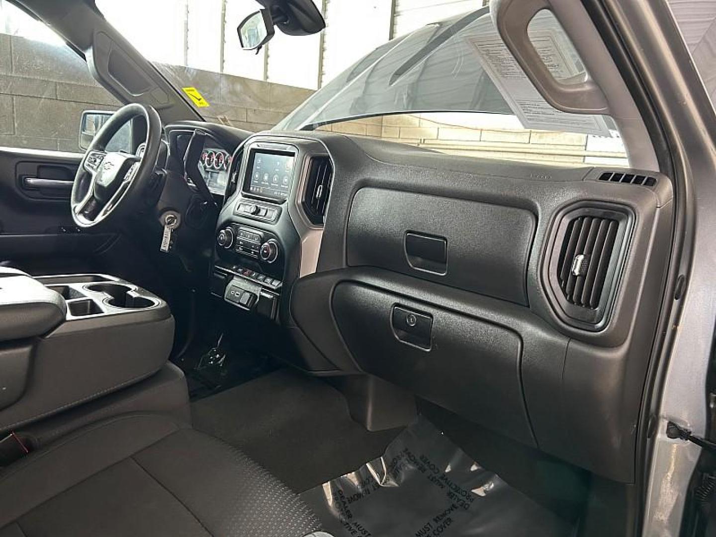 2021 GRAY Chevrolet Silverado 1500 2WD (3GCPWBEK1MG) with an 2.7 Liter engine, Automatic transmission, located at 412 Auto Vista Drive, Palmdale, 93551, (661) 945-0620, 34.592636, -118.136681 - Photo#62