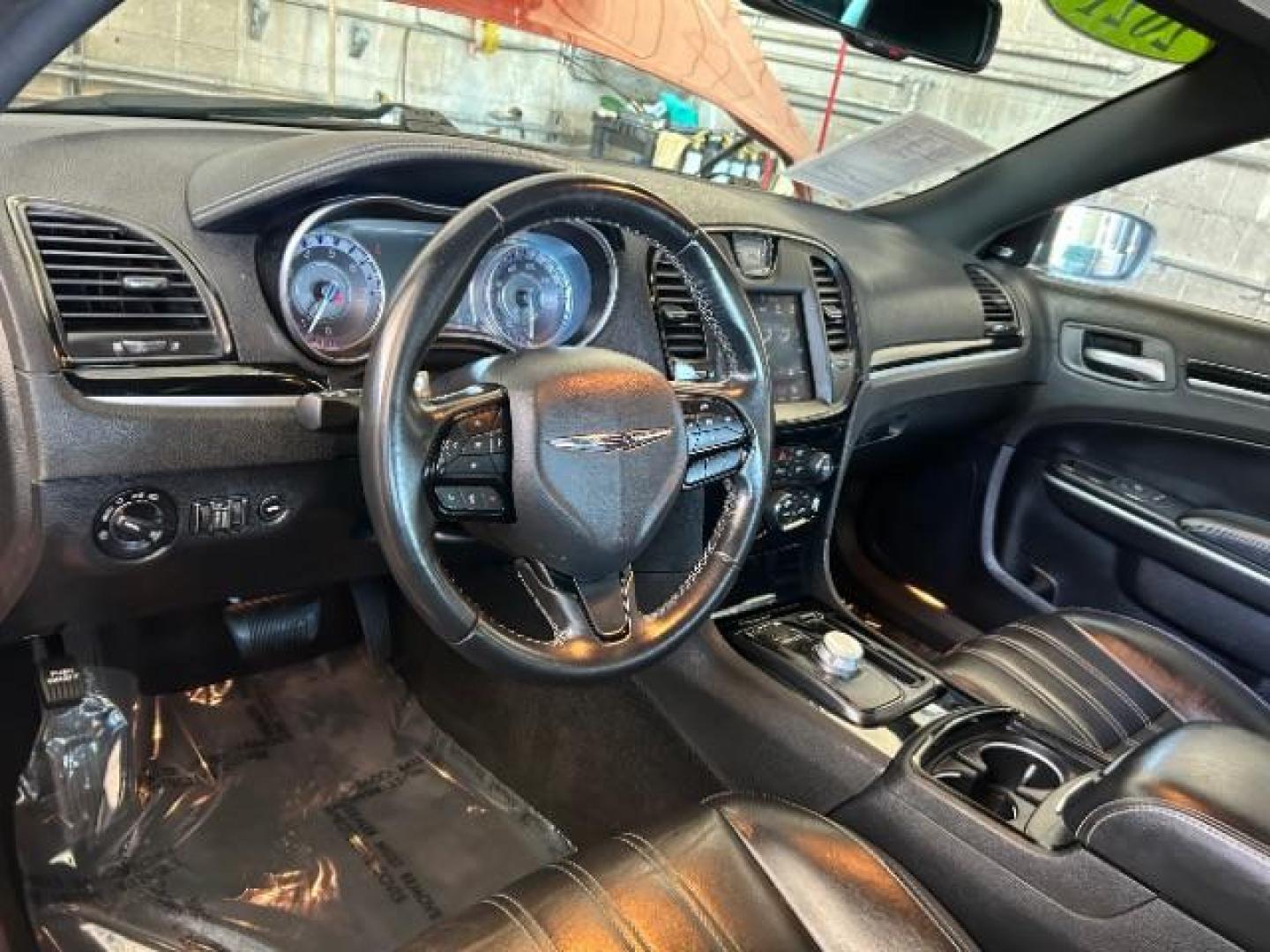 2021 ORANGE Chrysler 300 (2C3CCABG9MH) with an 6-Cyl 3.6 Liter engine, Automatic 8-Spd transmission, located at 412 Auto Vista Drive, Palmdale, 93551, (661) 945-0620, 34.592636, -118.136681 - Photo#22