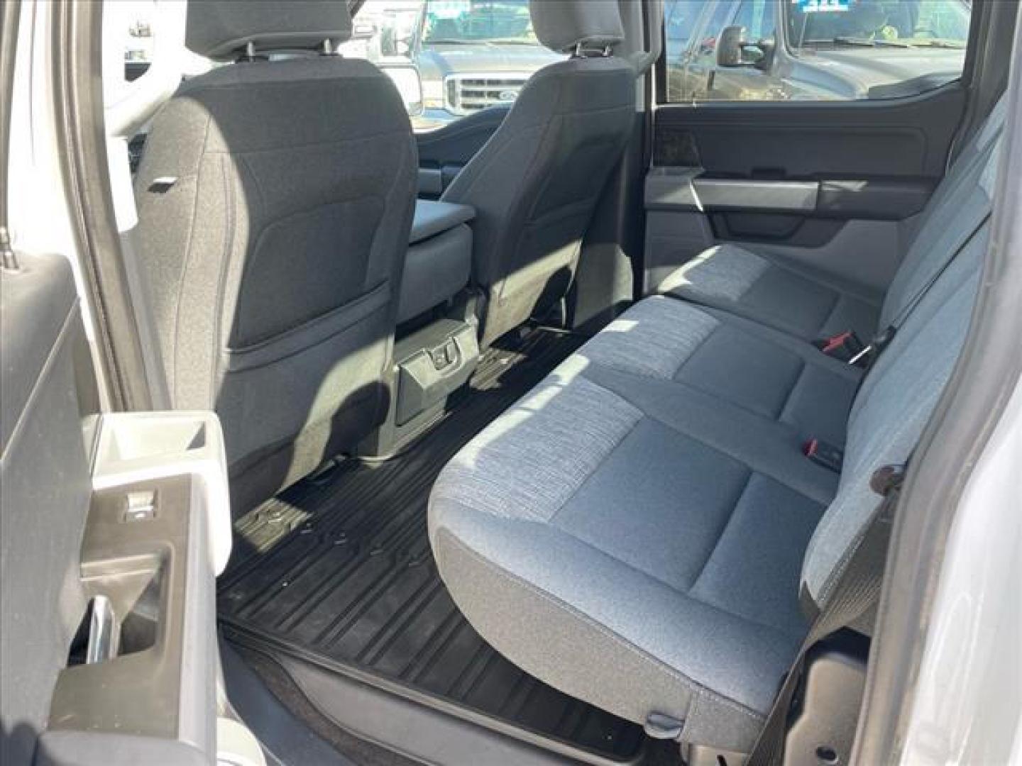 2021 Oxford White Ford F-150 XLT (1FTFW1E88MF) with an 3.5L EcoBoost 3.5L Twin Turbo V6 400hp 500ft. lbs. Direct Injection engine, 10-Speed Shiftable Automatic transmission, located at 800 Riverside Ave, Roseville, CA, 95678, 916-773-4549 & Toll Free: 866-719-4393, 38.732265, -121.291039 - SUPERCREW 4X4 ECOBOOST XLT ONE OWNER SERVICE RECORDS ON CLEAN CARFAX - Photo#13