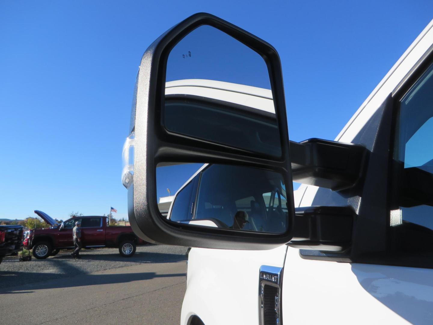 2021 White /BLACK Ford F-250 SD Lariat Crew Cab 4WD (1FT7W2BTXME) with an 6.7L V8 OHV 16V DIESEL engine, 6A transmission, located at 2630 Grass Valley Highway, Auburn, CA, 95603, (530) 508-5100, 38.937893, -121.095482 - Features a BDS level kit with Fox 2.0 shocks, 35" Toyo Open Country RT trail tires, 18" KMC IMS wheels, Weathertech Bug deflector and floor liners. - Photo#15