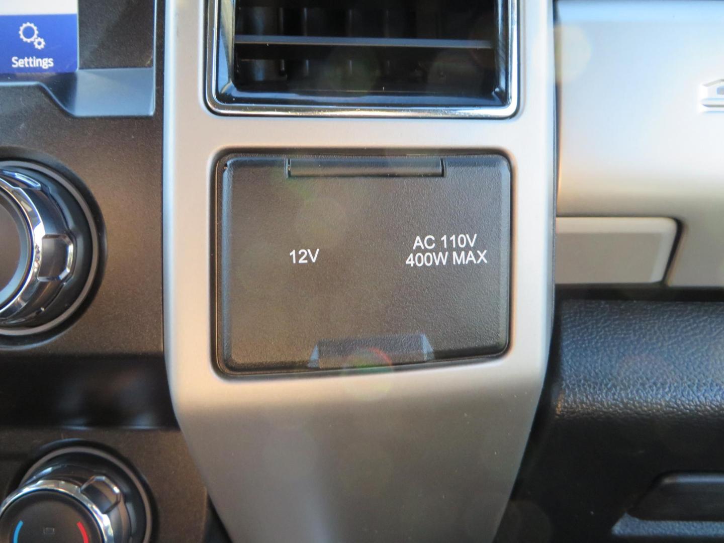 2021 White /BLACK Ford F-250 SD Lariat Crew Cab 4WD (1FT7W2BTXME) with an 6.7L V8 OHV 16V DIESEL engine, 6A transmission, located at 2630 Grass Valley Highway, Auburn, CA, 95603, (530) 508-5100, 38.937893, -121.095482 - Features a BDS level kit with Fox 2.0 shocks, 35" Toyo Open Country RT trail tires, 18" KMC IMS wheels, Weathertech Bug deflector and floor liners. - Photo#31