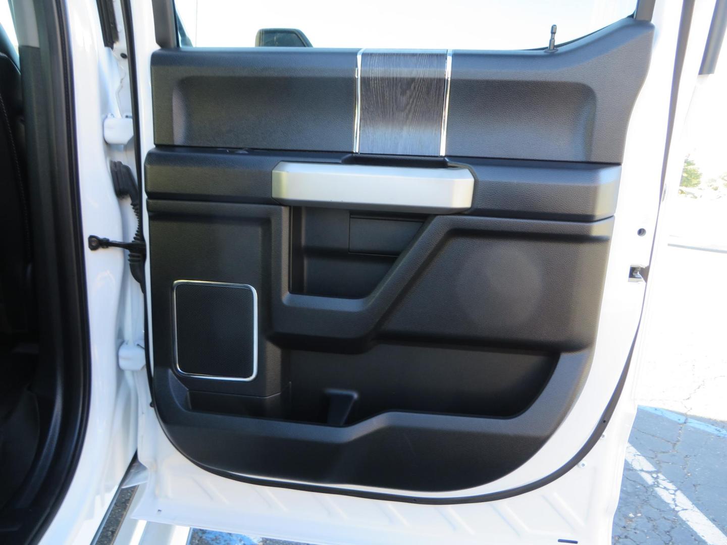 2021 White /BLACK Ford F-250 SD Lariat Crew Cab 4WD (1FT7W2BTXME) with an 6.7L V8 OHV 16V DIESEL engine, 6A transmission, located at 2630 Grass Valley Highway, Auburn, CA, 95603, (530) 508-5100, 38.937893, -121.095482 - Features a BDS level kit with Fox 2.0 shocks, 35" Toyo Open Country RT trail tires, 18" KMC IMS wheels, Weathertech Bug deflector and floor liners. - Photo#58