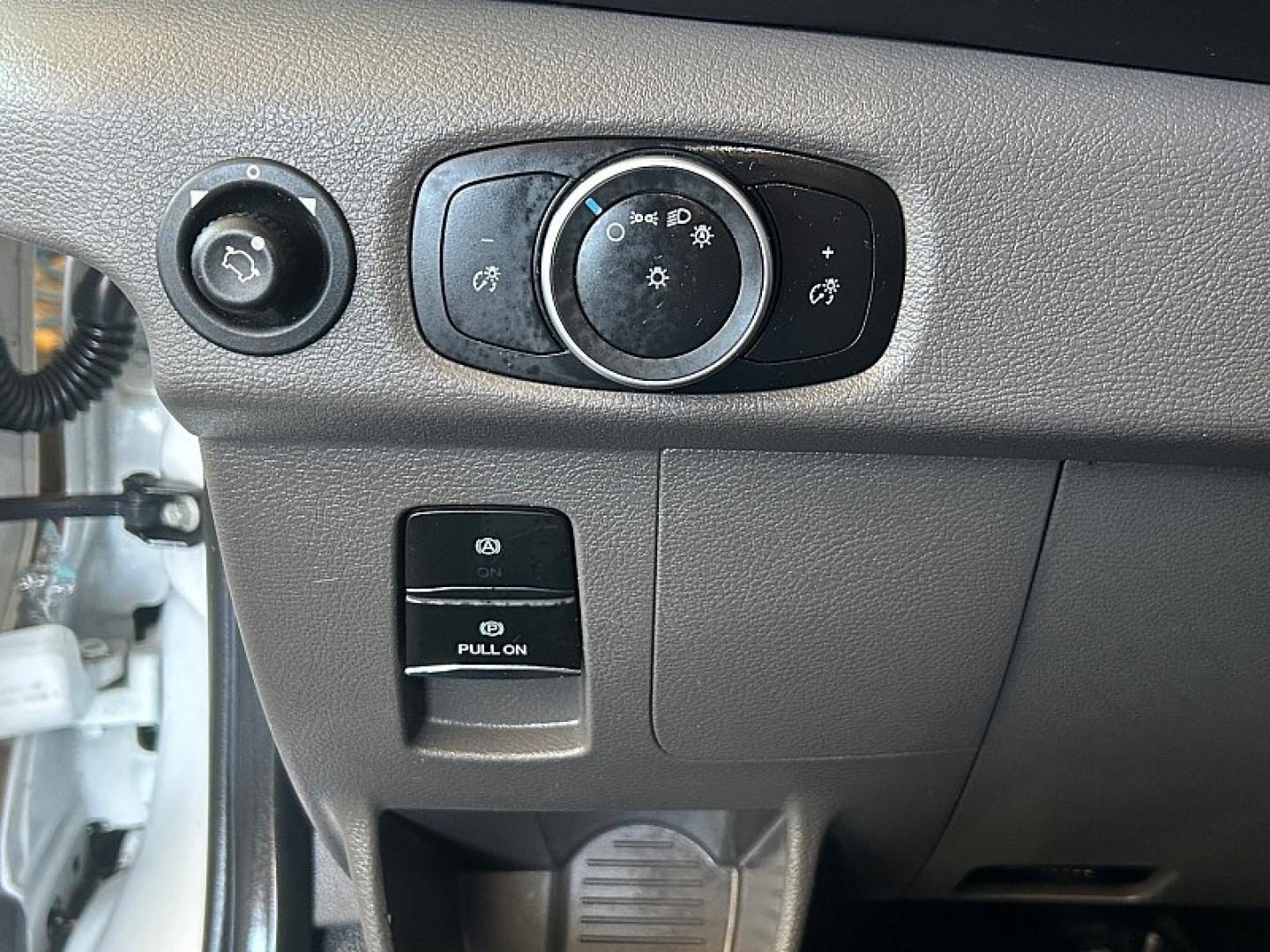 2021 WHITE Ford Transit Cargo Van (1FTBR1C8XMK) with an 6-Cyl 3.5 Liter engine, Automatic 10-Spd w/Overdrive transmission, located at 412 Auto Vista Drive, Palmdale, 93551, (661) 945-0620, 34.592636, -118.136681 - Photo#18