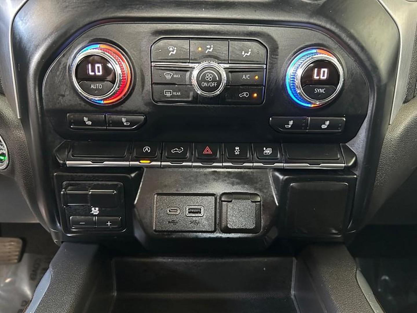 2021 RED GMC Sierra 1500 2WD (3GTP8CET0MG) with an 3 Liter engine, Automatic transmission, located at 412 Auto Vista Drive, Palmdale, 93551, (661) 945-0620, 34.592636, -118.136681 - Photo#43