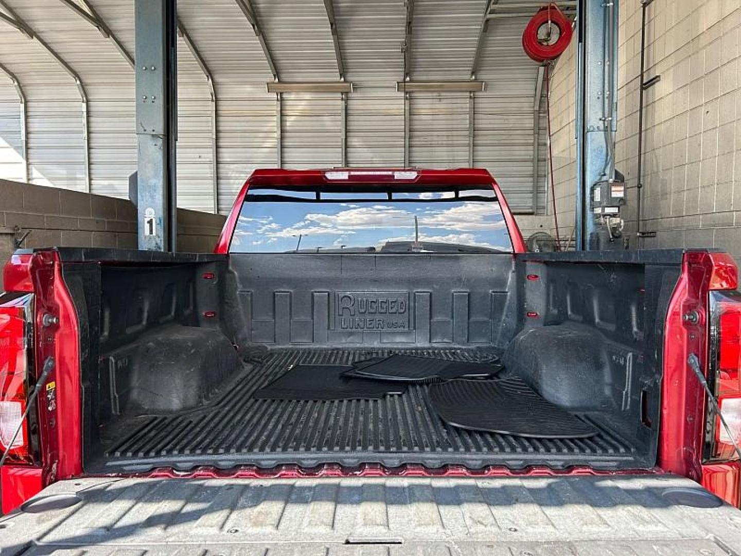 2021 RED GMC Sierra 1500 2WD (3GTP8CET0MG) with an 3 Liter engine, Automatic transmission, located at 412 Auto Vista Drive, Palmdale, 93551, (661) 945-0620, 34.592636, -118.136681 - Photo#63