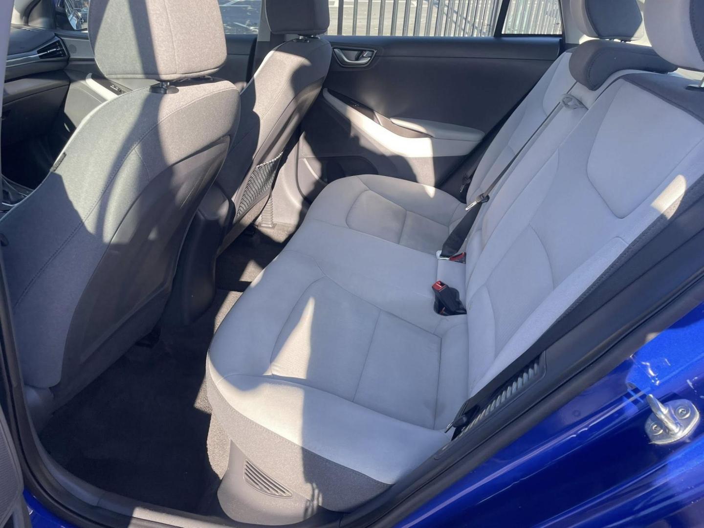 2021 Hyundai Ioniq Plug-In Hybrid SEL (KMHC75LD5MU) with an 1.6L L4 DOHC 16V HYBRID engine, 6A transmission, located at 744 E Miner Ave, Stockton, CA, 95202, (209) 944-5770, 37.956863, -121.282082 - PLUS TAXES AND FEES- Photo#8