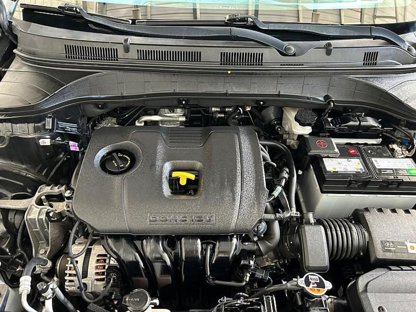 2021 GRAY Hyundai Kona (KM8K12AA7MU) with an 4-Cyl 2.0 Liter engine, Automatic 6-Spd w/Shiftronic transmission, located at 412 Auto Vista Drive, Palmdale, 93551, (661) 945-0620, 34.592636, -118.136681 - Photo#26