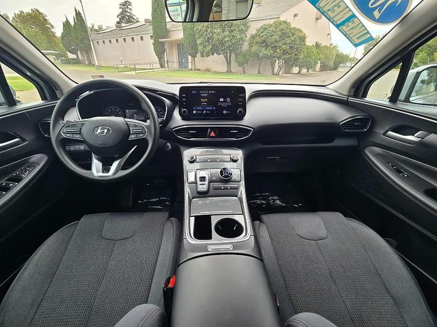 2021 SILVER Hyundai Santa Fe (5NMS2DAJ0MH) with an 4-Cyl 2.5 Liter engine, Automatic 8-Spd transmission, located at 246 E Walker St., Orland, 95963, (530) 865-5800, 39.747589, -122.178398 - Photo#20