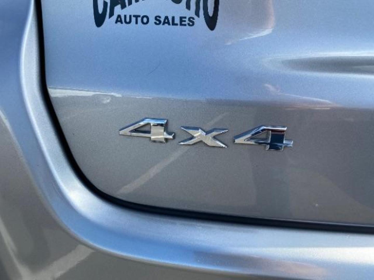 2021 SILVER Jeep Compass (3C4NJDCB6MT) with an 4-Cyl MultiAir PZEV 2.4 Liter engine, Automatic 9-Spd transmission, located at 412 Auto Vista Drive, Palmdale, 93551, (661) 945-0620, 34.592636, -118.136681 - Photo#16
