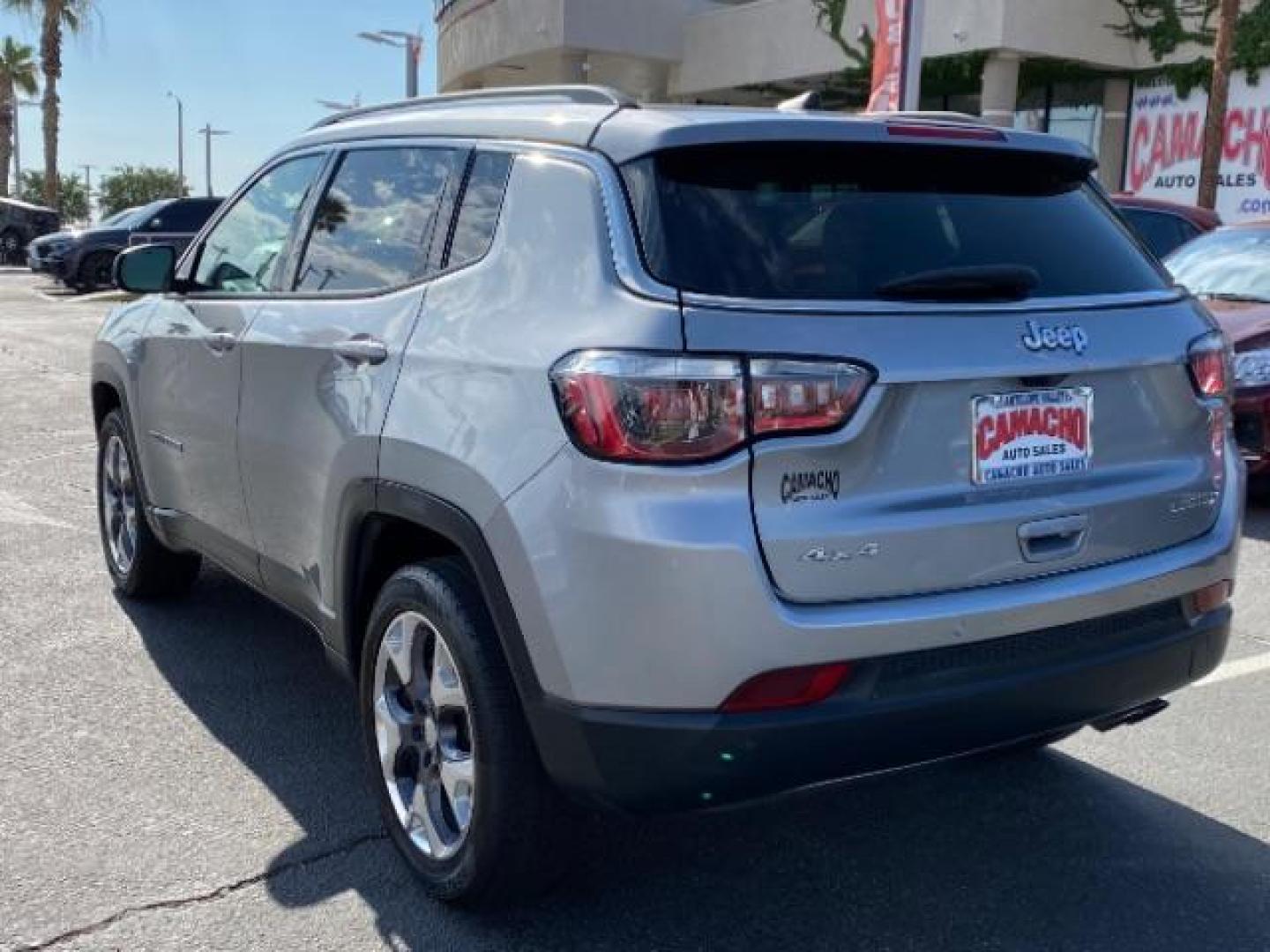 2021 SILVER Jeep Compass (3C4NJDCB6MT) with an 4-Cyl MultiAir PZEV 2.4 Liter engine, Automatic 9-Spd transmission, located at 412 Auto Vista Drive, Palmdale, 93551, (661) 945-0620, 34.592636, -118.136681 - Photo#5