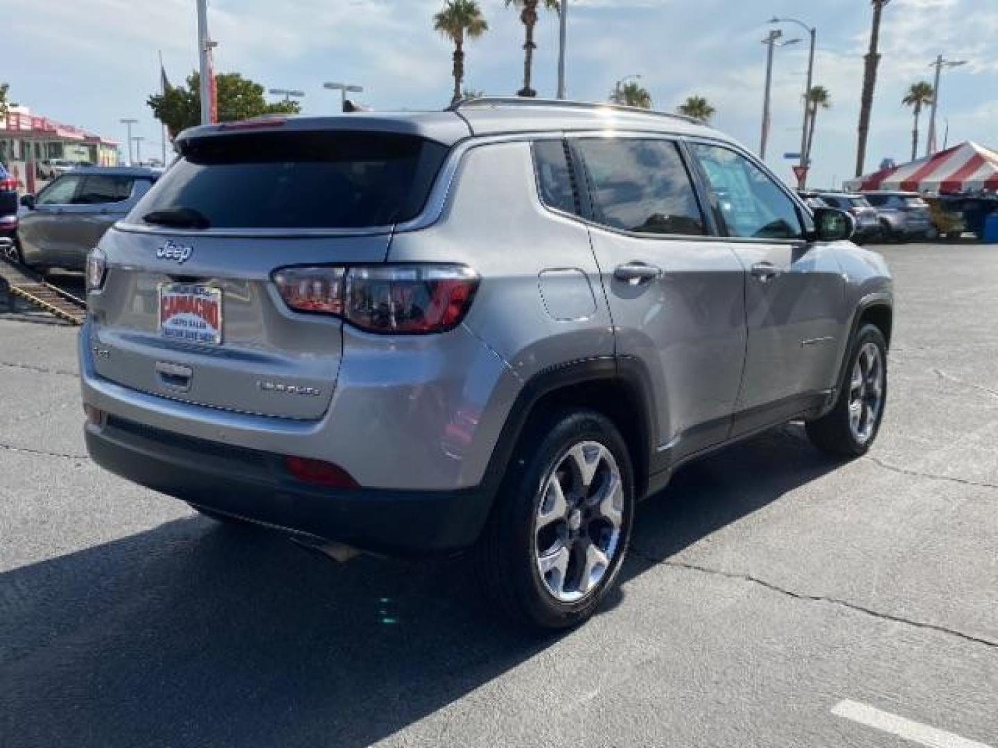 2021 SILVER Jeep Compass (3C4NJDCB6MT) with an 4-Cyl MultiAir PZEV 2.4 Liter engine, Automatic 9-Spd transmission, located at 412 Auto Vista Drive, Palmdale, 93551, (661) 945-0620, 34.592636, -118.136681 - Photo#7