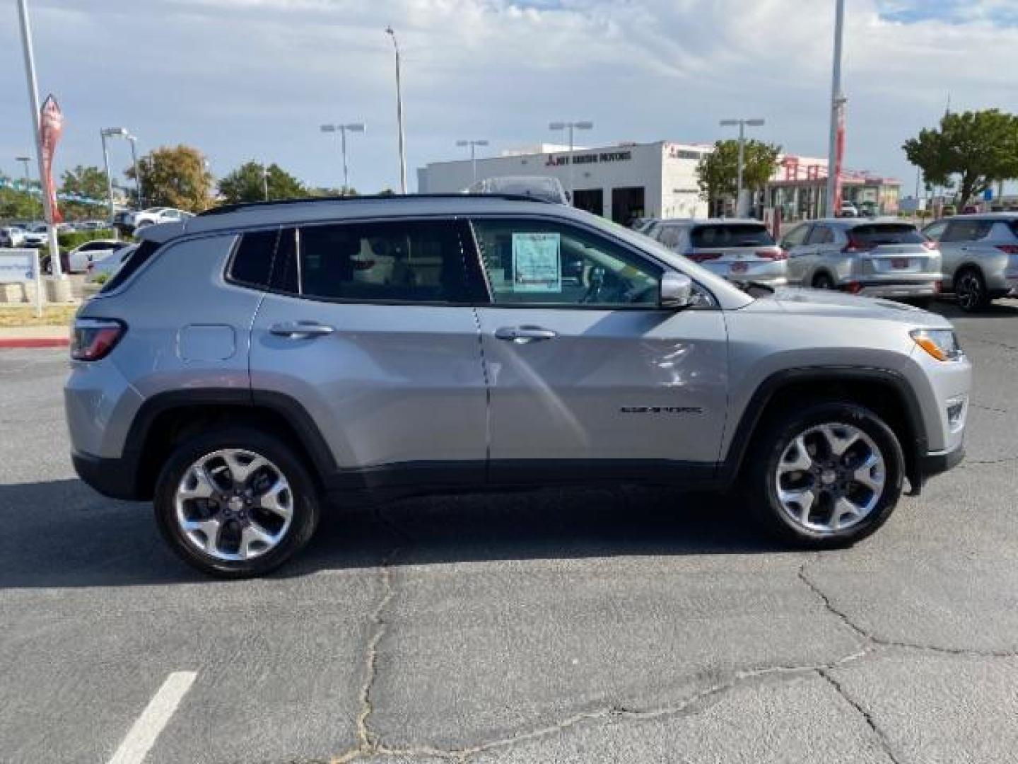 2021 SILVER Jeep Compass (3C4NJDCB6MT) with an 4-Cyl MultiAir PZEV 2.4 Liter engine, Automatic 9-Spd transmission, located at 412 Auto Vista Drive, Palmdale, 93551, (661) 945-0620, 34.592636, -118.136681 - Photo#8