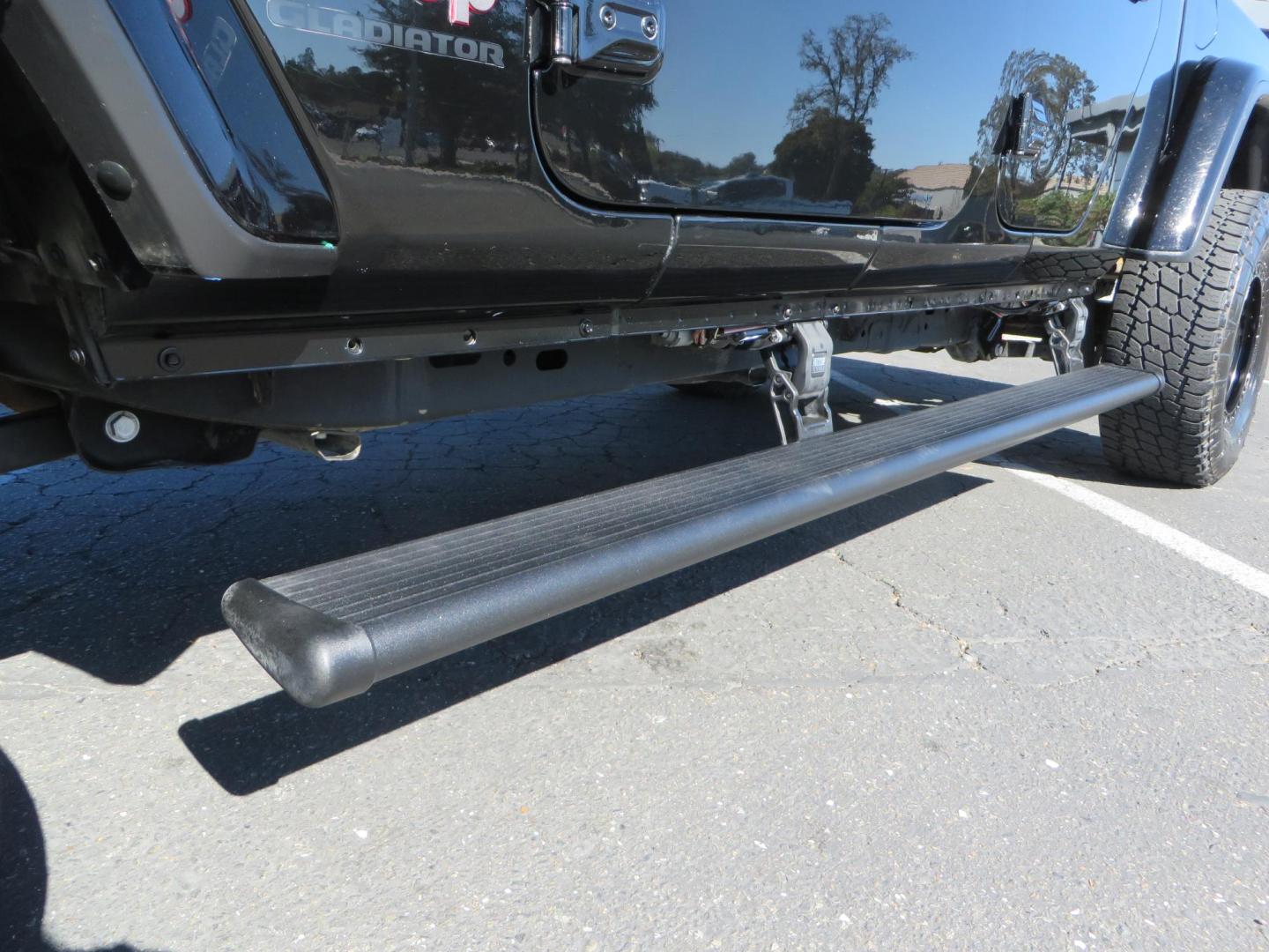 2021 BLACK /BLACK Jeep Gladiator Rubicon (1C6JJTBG1ML) with an 3.6L V6 DOHC 24V engine, automatic transmission, located at 2630 Grass Valley Highway, Auburn, CA, 95603, (530) 508-5100, 38.937893, -121.095482 - Mopar lifted Rubicon with Fox shocks, 17" Black Rhino Kelso wheels, 35" Nitto Terra Grappler G2 tires, AMP power steps, Rock Hard 4x4 front bumper, Warn Winch, 10" Rigid light bar, Bakflip MX4, and a Btech UV-5100 radio. - Photo#13