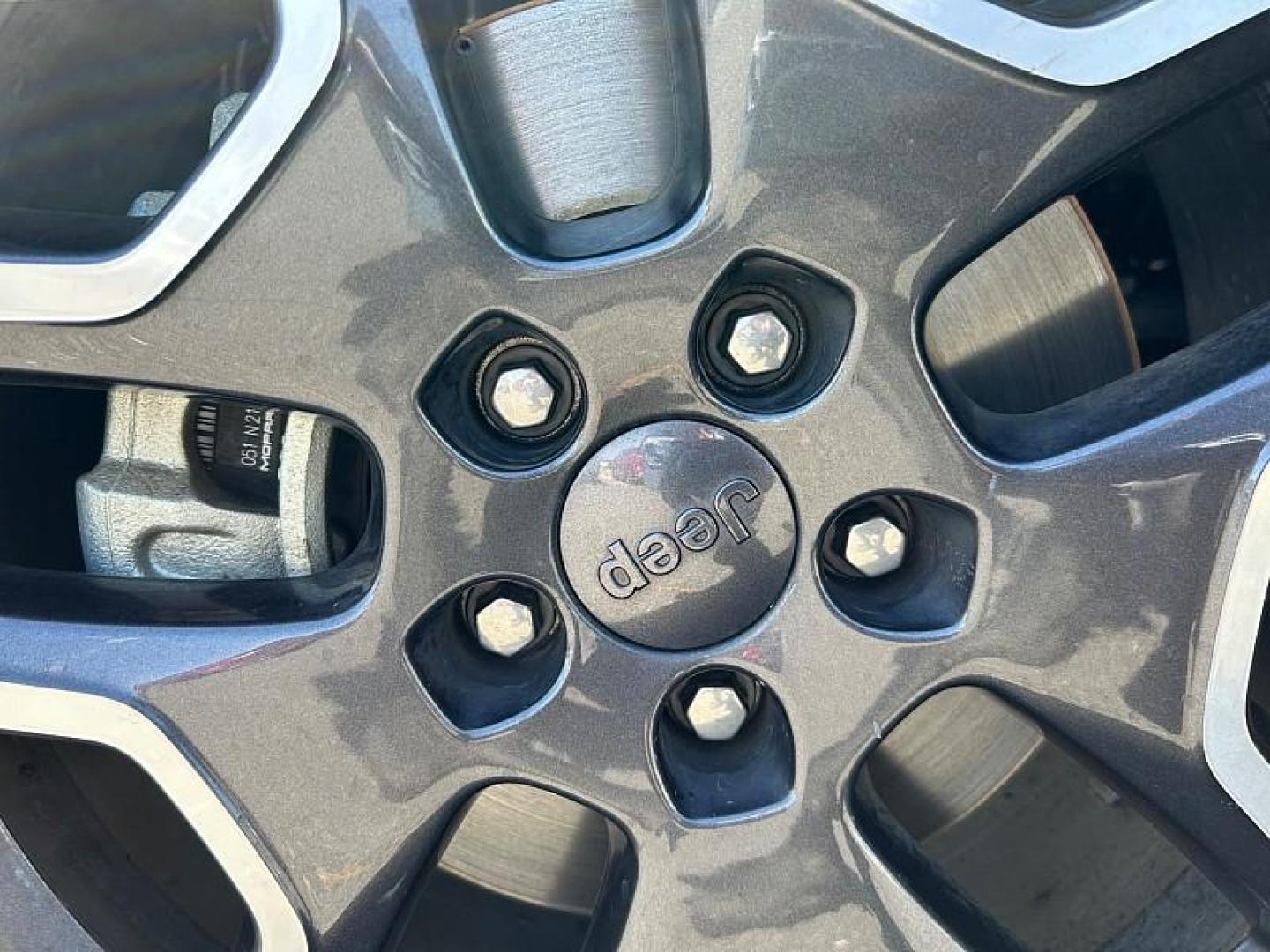 2021 BLUE Jeep Renegade (ZACNJDD14MP) with an 4-Cyl MultiAir Turbo 1.3 Liter engine, Automatic 9-Spd transmission, located at 412 Auto Vista Drive, Palmdale, CA, 93551, (661) 945-0620, 34.592636, -118.136681 - For 44 years, our family-owned and operated business has proudly served the community, becoming one of the largest independent used car and new car dealers in Southern California, thanks to the trust and support of our customers. Recognized as AV and rsquo;s Best Used Car Dealer for 25 years (1998-2 - Photo#16