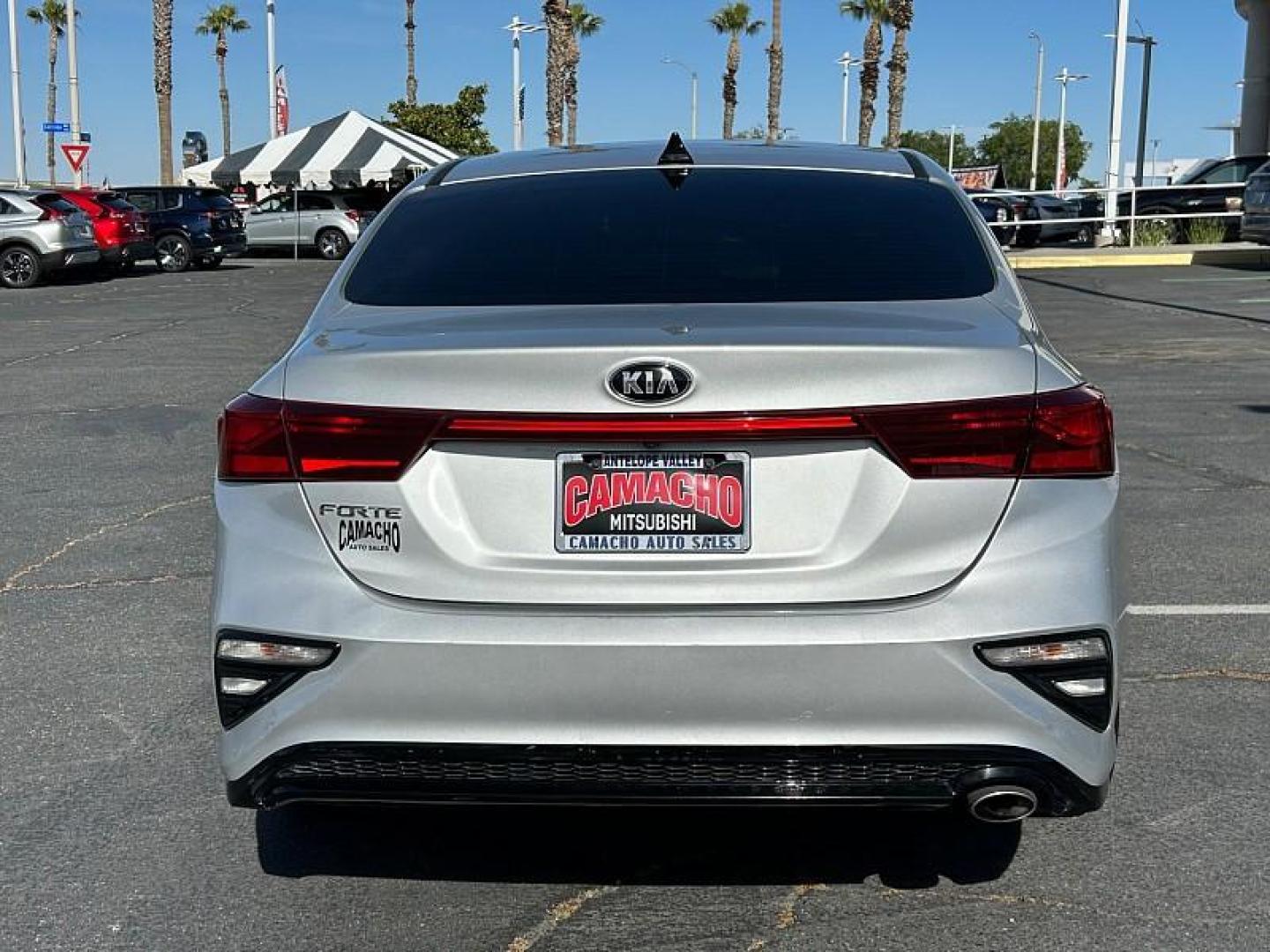 2021 GRAY Kia Forte (3KPF24AD5ME) with an 4-Cyl 2.0 Liter engine, Automatic IVT transmission, located at 412 Auto Vista Drive, Palmdale, 93551, (661) 945-0620, 34.592636, -118.136681- Photo#10