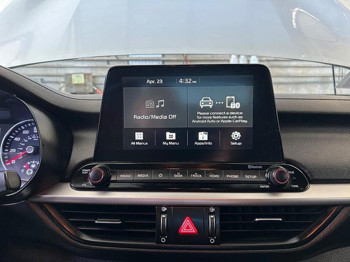 2021 GRAY Kia Forte (3KPF24AD5ME) with an 4-Cyl 2.0 Liter engine, Automatic IVT transmission, located at 412 Auto Vista Drive, Palmdale, 93551, (661) 945-0620, 34.592636, -118.136681- Photo#25