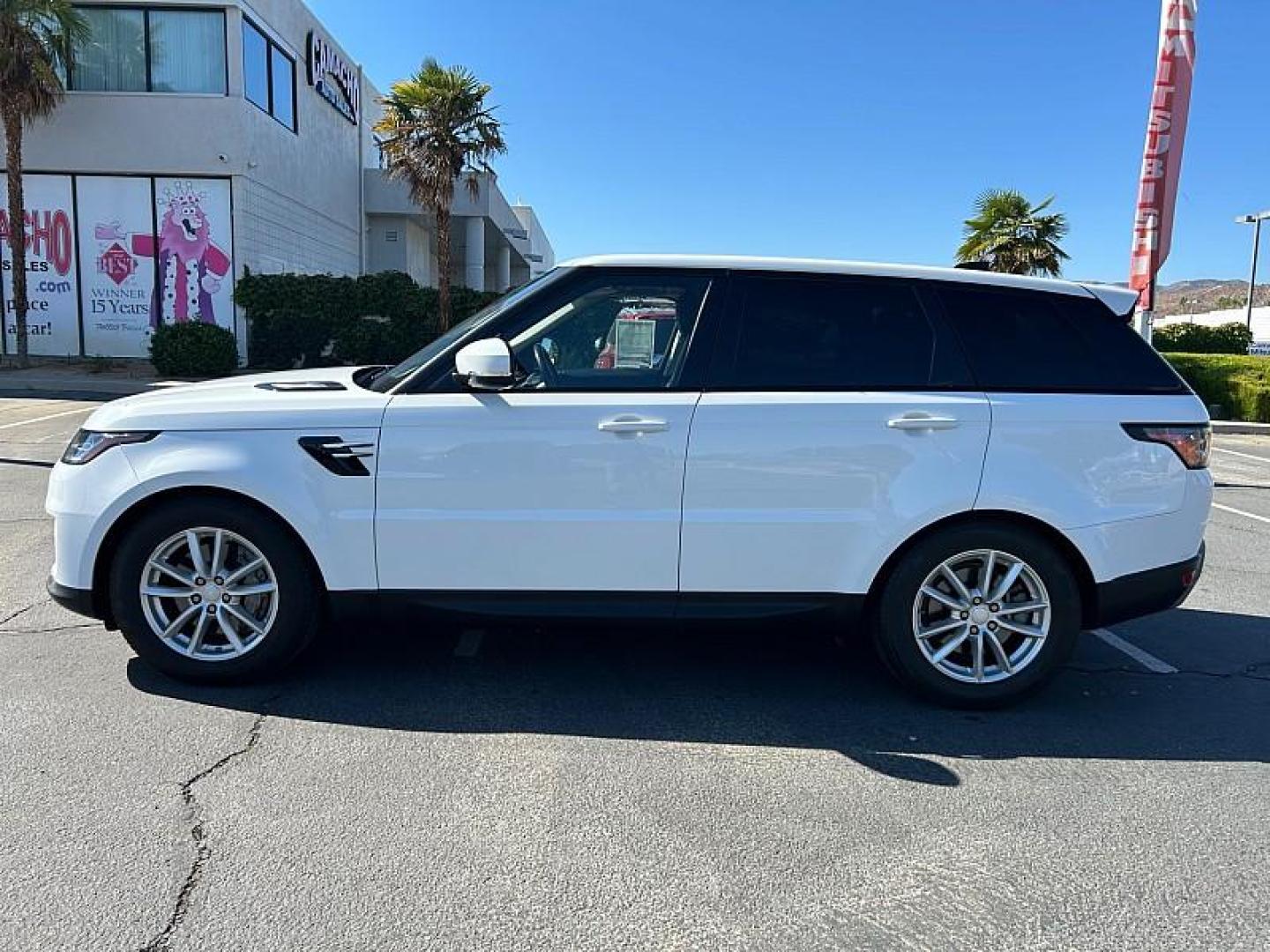 2021 WHITE Land Rover Range Rover Sport (SALWG2SU0MA) with an 6-Cyl Turbo 3.0 Liter engine, Automatic 8-Spd w/CommandShift 2 transmission, located at 412 Auto Vista Drive, Palmdale, 93551, (661) 945-0620, 34.592636, -118.136681 - Photo#2