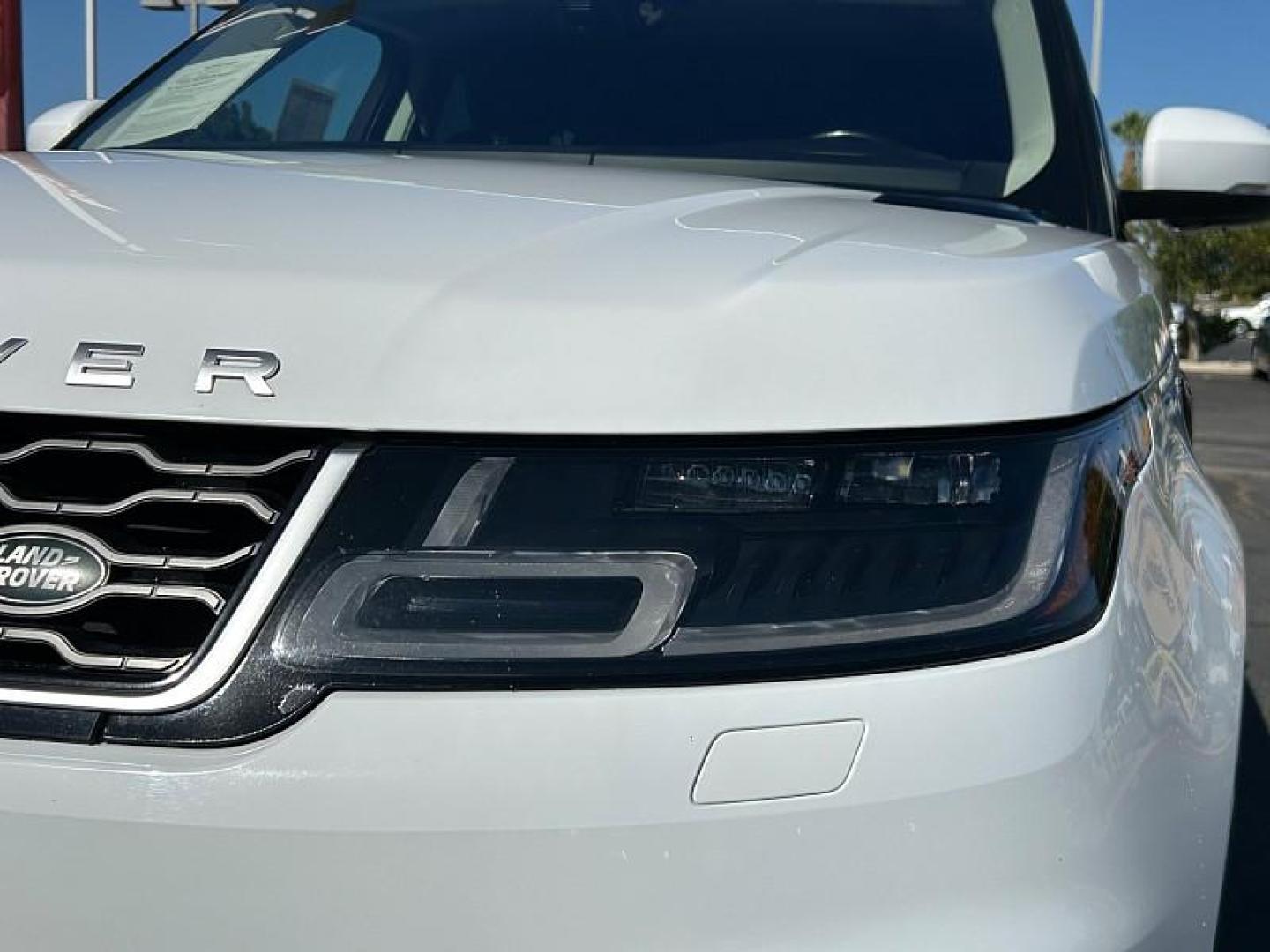 2021 WHITE Land Rover Range Rover Sport (SALWG2SU0MA) with an 6-Cyl Turbo 3.0 Liter engine, Automatic 8-Spd w/CommandShift 2 transmission, located at 412 Auto Vista Drive, Palmdale, 93551, (661) 945-0620, 34.592636, -118.136681 - Photo#10