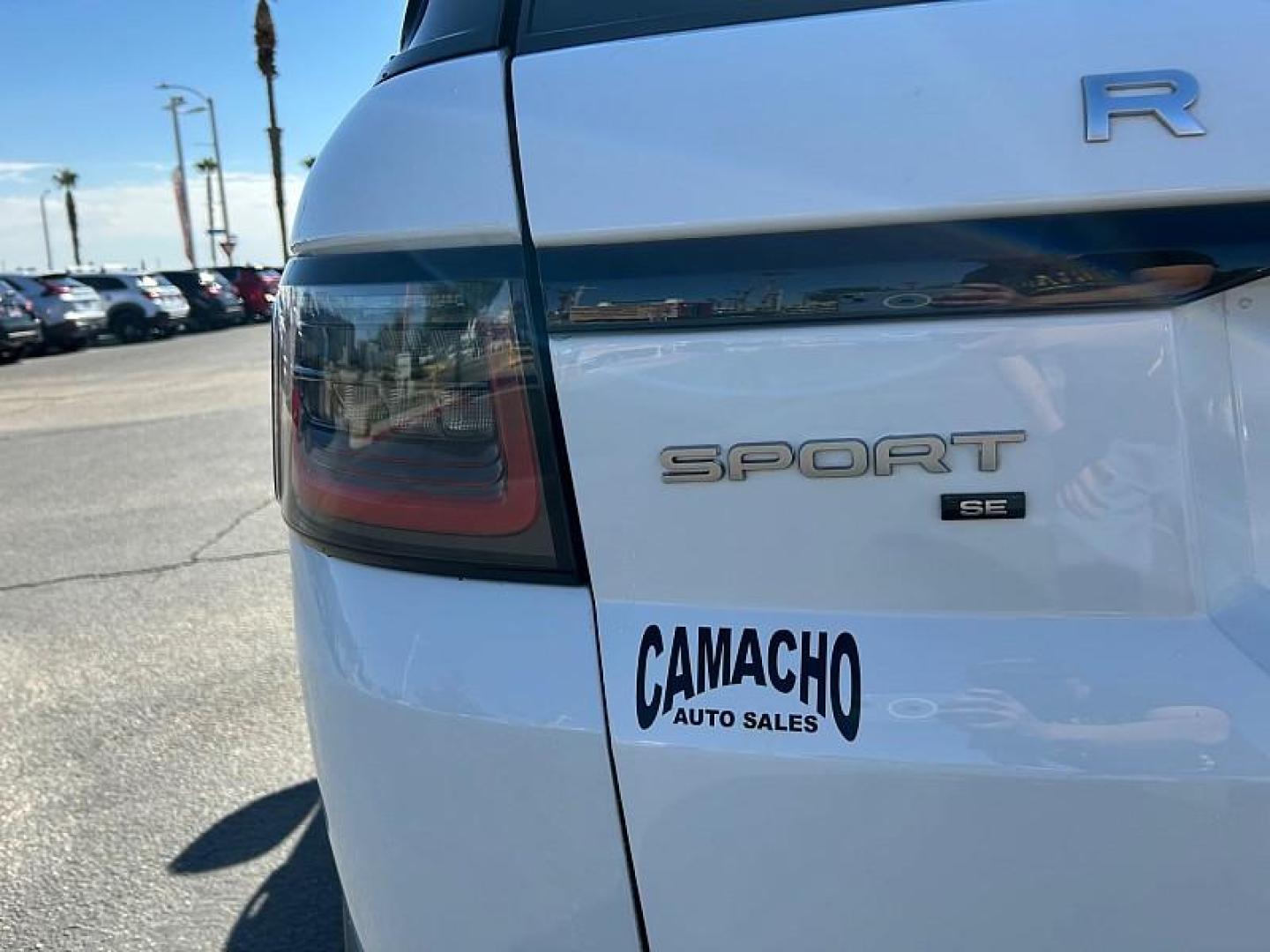 2021 WHITE Land Rover Range Rover Sport (SALWG2SU0MA) with an 6-Cyl Turbo 3.0 Liter engine, Automatic 8-Spd w/CommandShift 2 transmission, located at 412 Auto Vista Drive, Palmdale, 93551, (661) 945-0620, 34.592636, -118.136681 - Photo#15