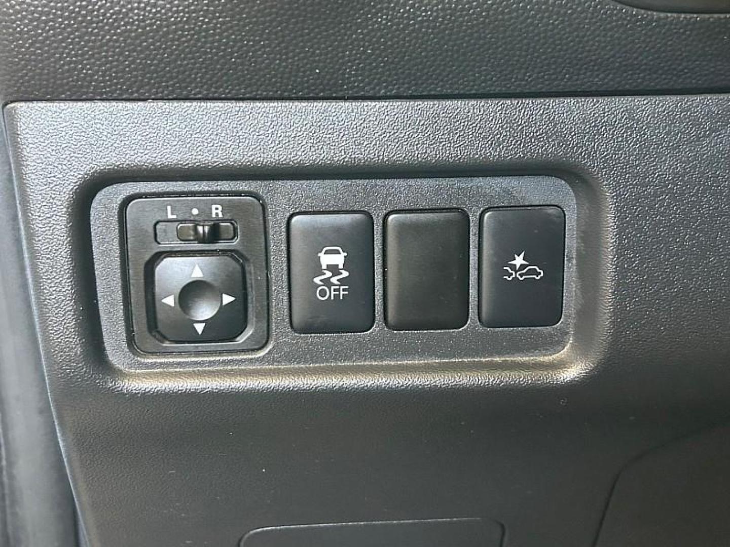 2021 SILVER MITSUBISHI MIRAGE (ML32AUHJ3MH) , located at 412 Auto Vista Drive, Palmdale, 93551, (661) 945-0620, 34.592636, -118.136681 - Photo#23