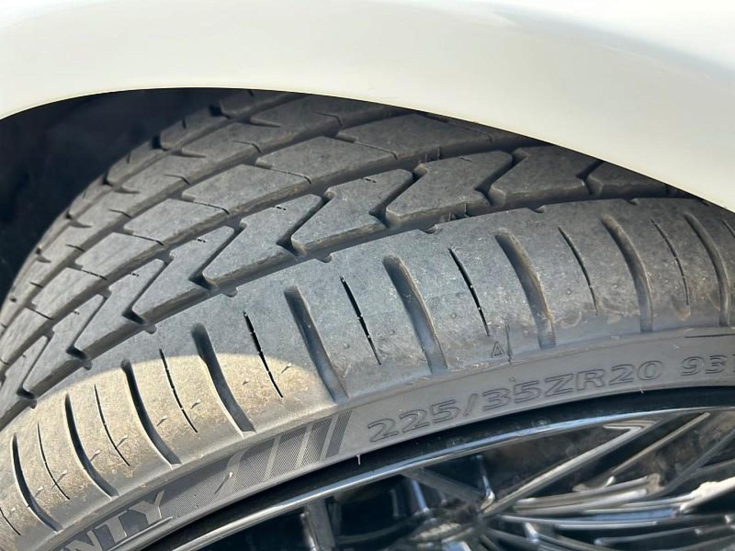 2021 WHITE Mercedes-Benz C-Class (W1KWF8DB2MR) with an 4-Cyl Turbo 2.0 Liter engine, Automatic 9-Spd 9G-Tronic transmission, located at 412 Auto Vista Drive, Palmdale, 93551, (661) 945-0620, 34.592636, -118.136681 - Photo#15