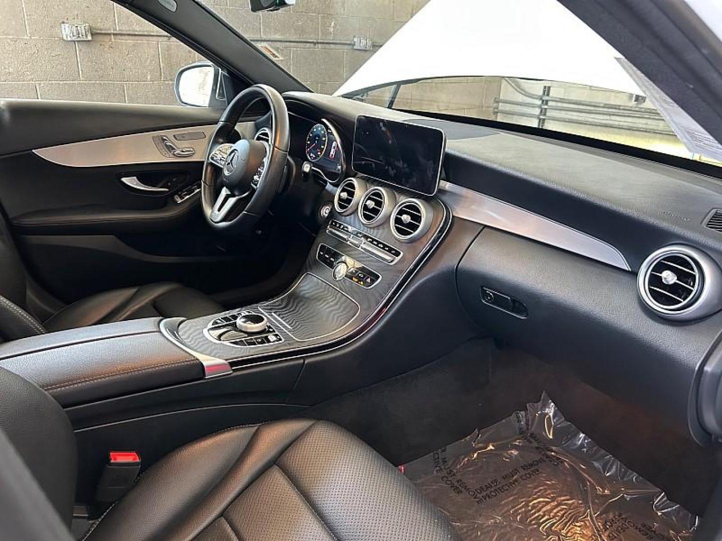 2021 WHITE Mercedes-Benz C-Class (W1KWF8DB2MR) with an 4-Cyl Turbo 2.0 Liter engine, Automatic 9-Spd 9G-Tronic transmission, located at 412 Auto Vista Drive, Palmdale, 93551, (661) 945-0620, 34.592636, -118.136681 - Photo#25