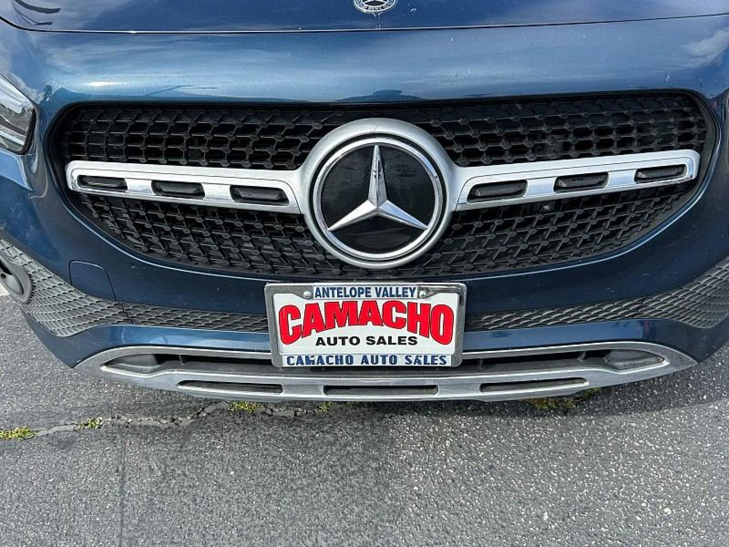 2021 BLUE Mercedes-Benz GLA (W1N4N4GB6MJ) with an 4-Cyl Turbo 2.0 Liter engine, Automatic 8-Spd DCT transmission, located at 412 Auto Vista Drive, Palmdale, 93551, (661) 945-0620, 34.592636, -118.136681 - Photo#4