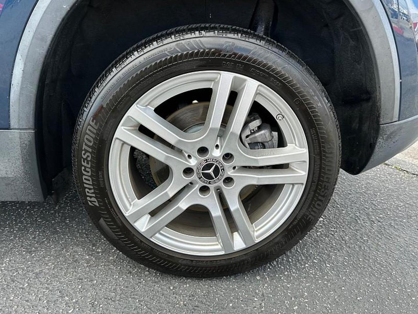 2021 BLUE Mercedes-Benz GLA (W1N4N4GB6MJ) with an 4-Cyl Turbo 2.0 Liter engine, Automatic 8-Spd DCT transmission, located at 412 Auto Vista Drive, Palmdale, 93551, (661) 945-0620, 34.592636, -118.136681 - Photo#11