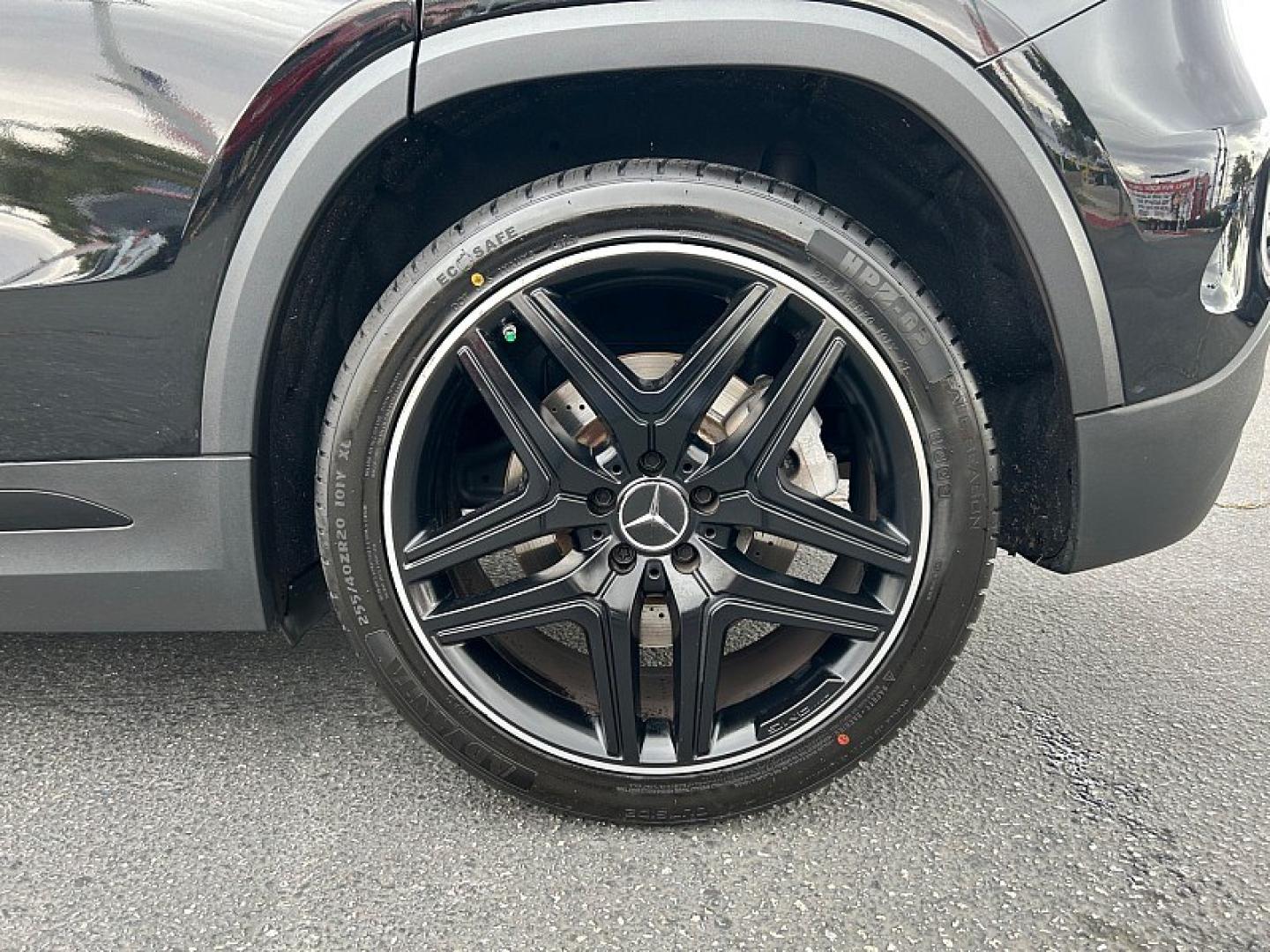 2021 BLACK Mercedes-Benz GLA (W1N4N5BB7MJ) with an 4-Cyl Turbo 2.0 Liter engine, Automatic 8-Spd DCT transmission, located at 412 Auto Vista Drive, Palmdale, 93551, (661) 945-0620, 34.592636, -118.136681- Photo#17